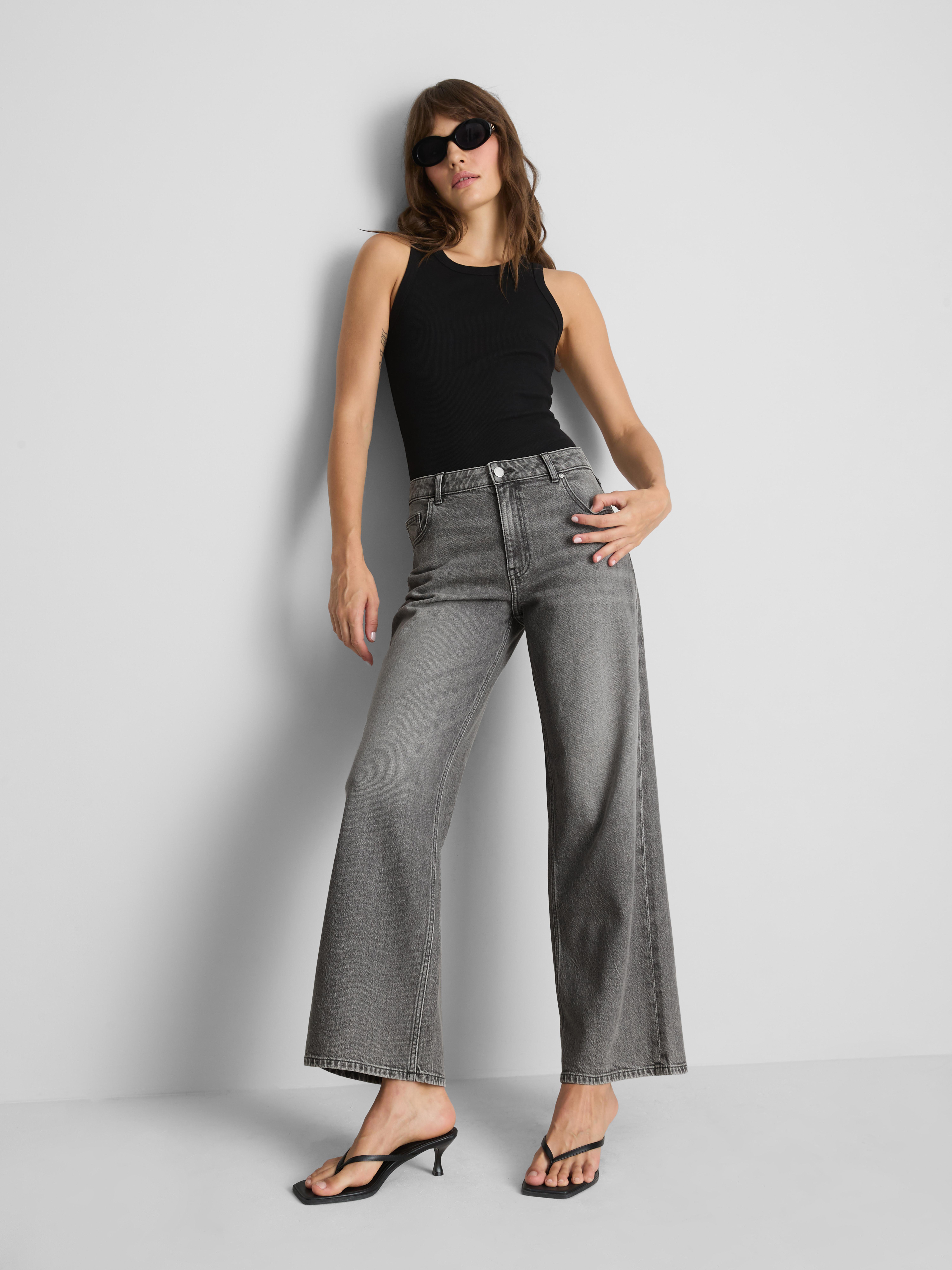 Cotton-Rich Mid Rise Wide Leg Jeans