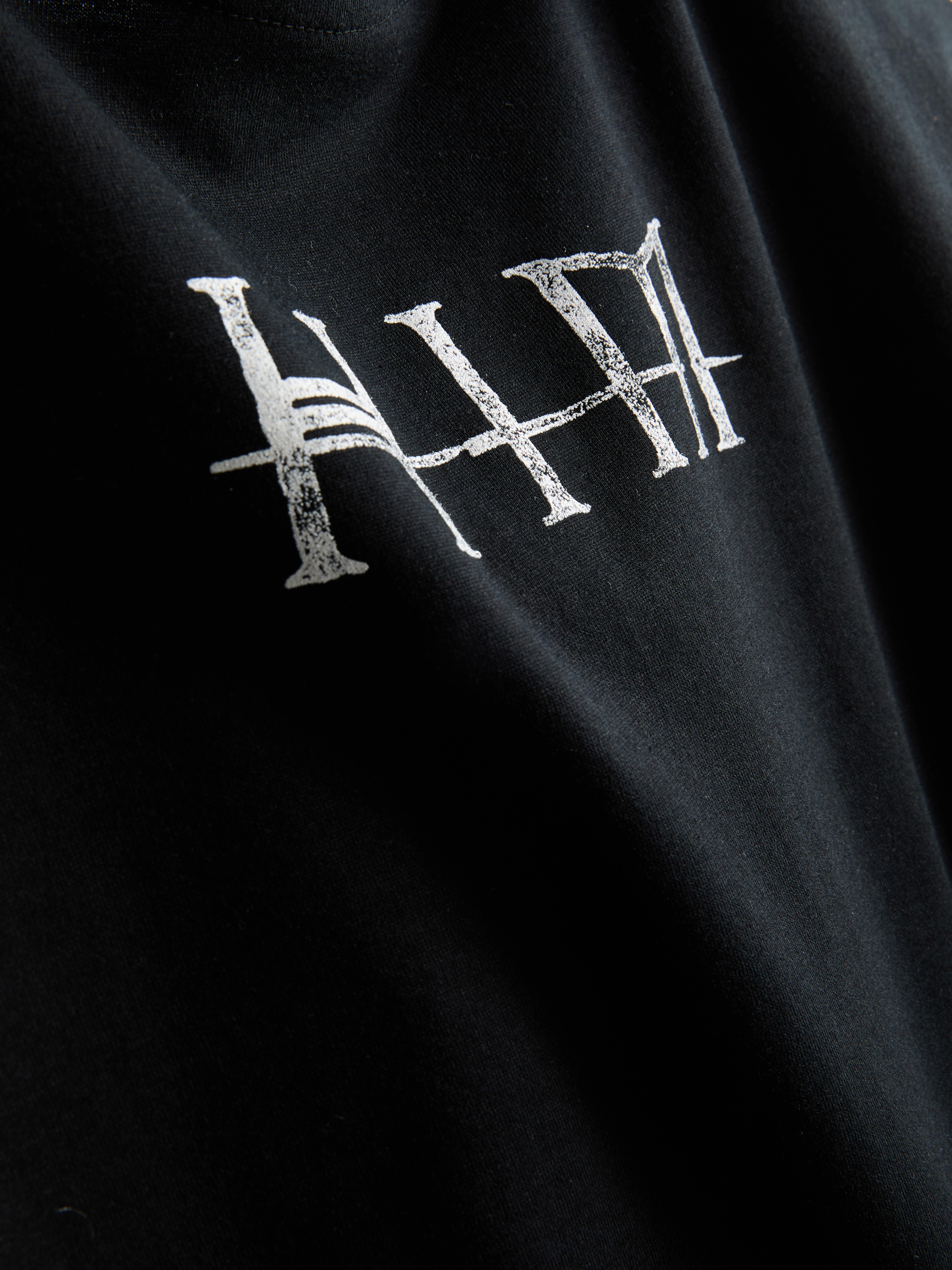 „HIM“ T-Shirt mit Grafik