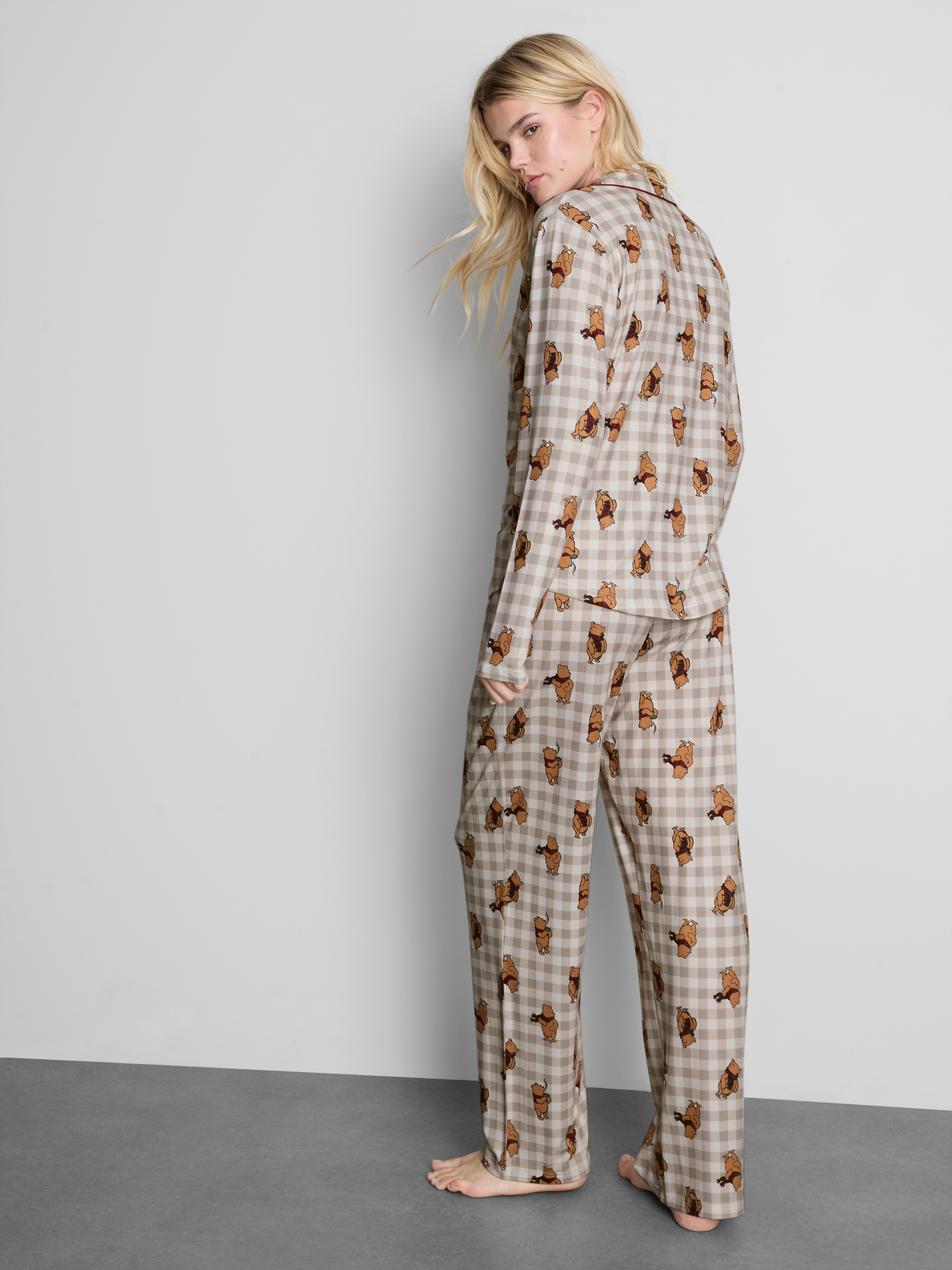 Disney's Winnie the Pooh Graphic Boyfriend Pajamas