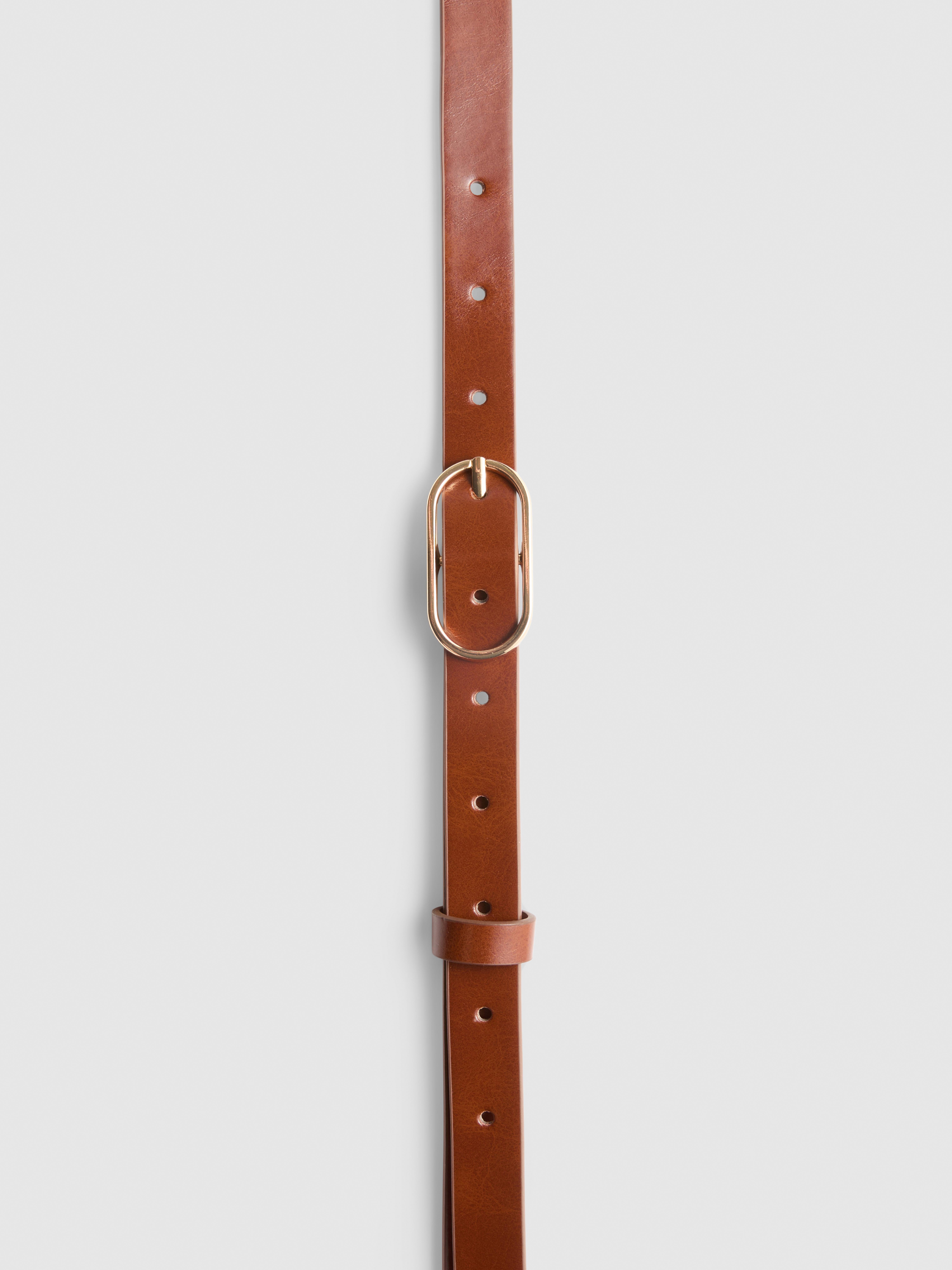Oval Buckle Skinny Belt