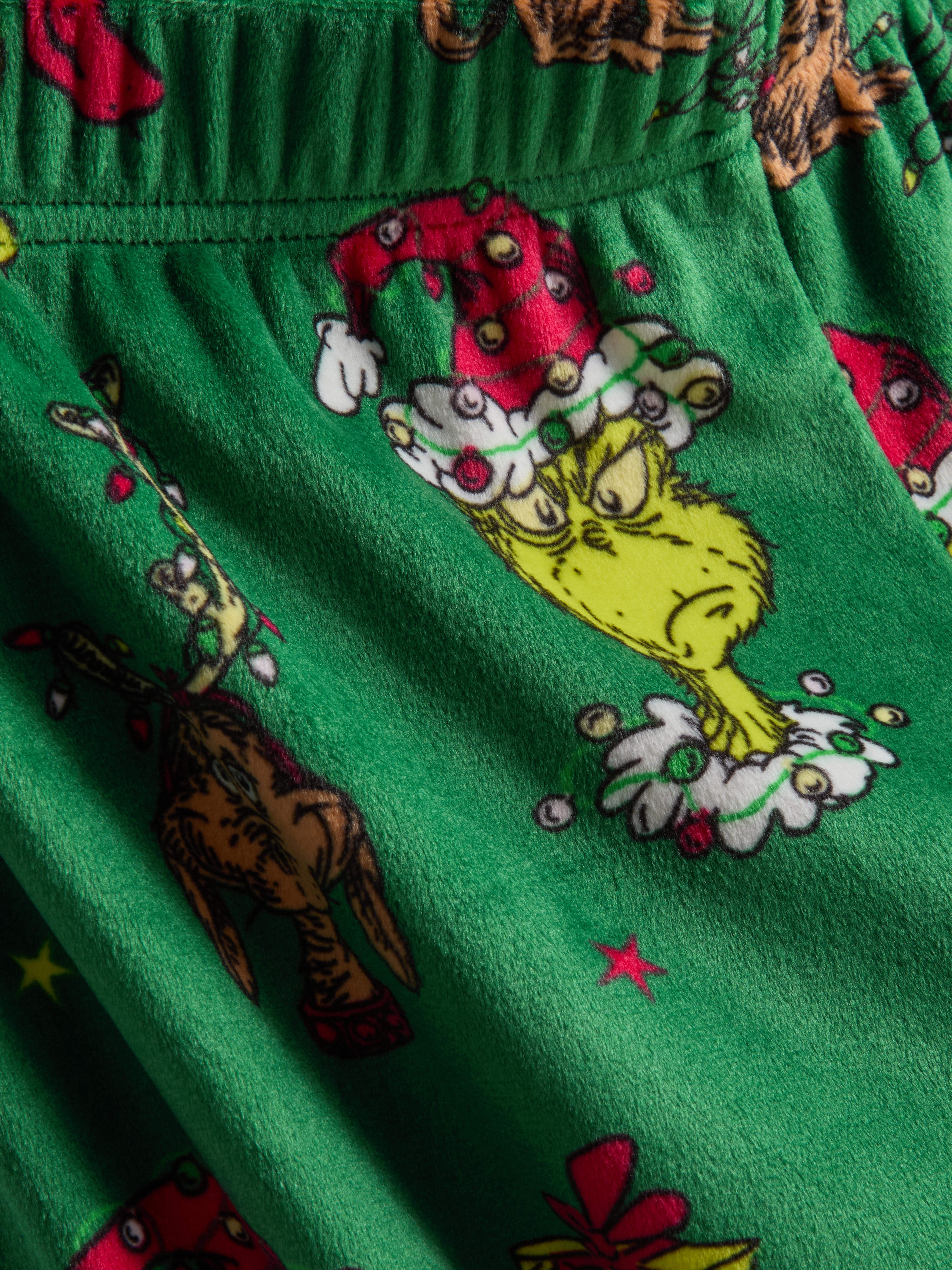 Women’s The Grinch Family Christmas Pajamas