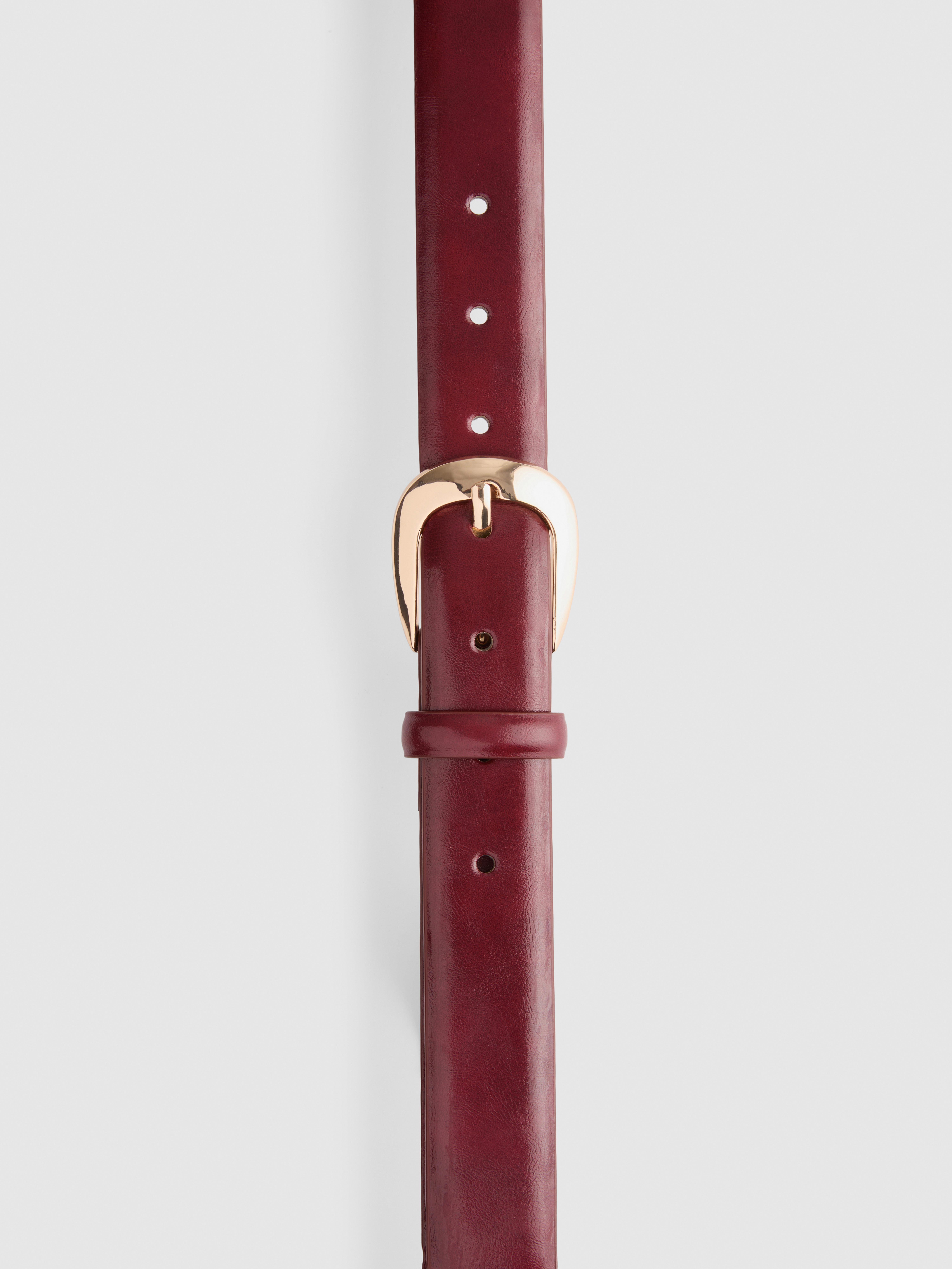 Riem met halfronde gesp Rood