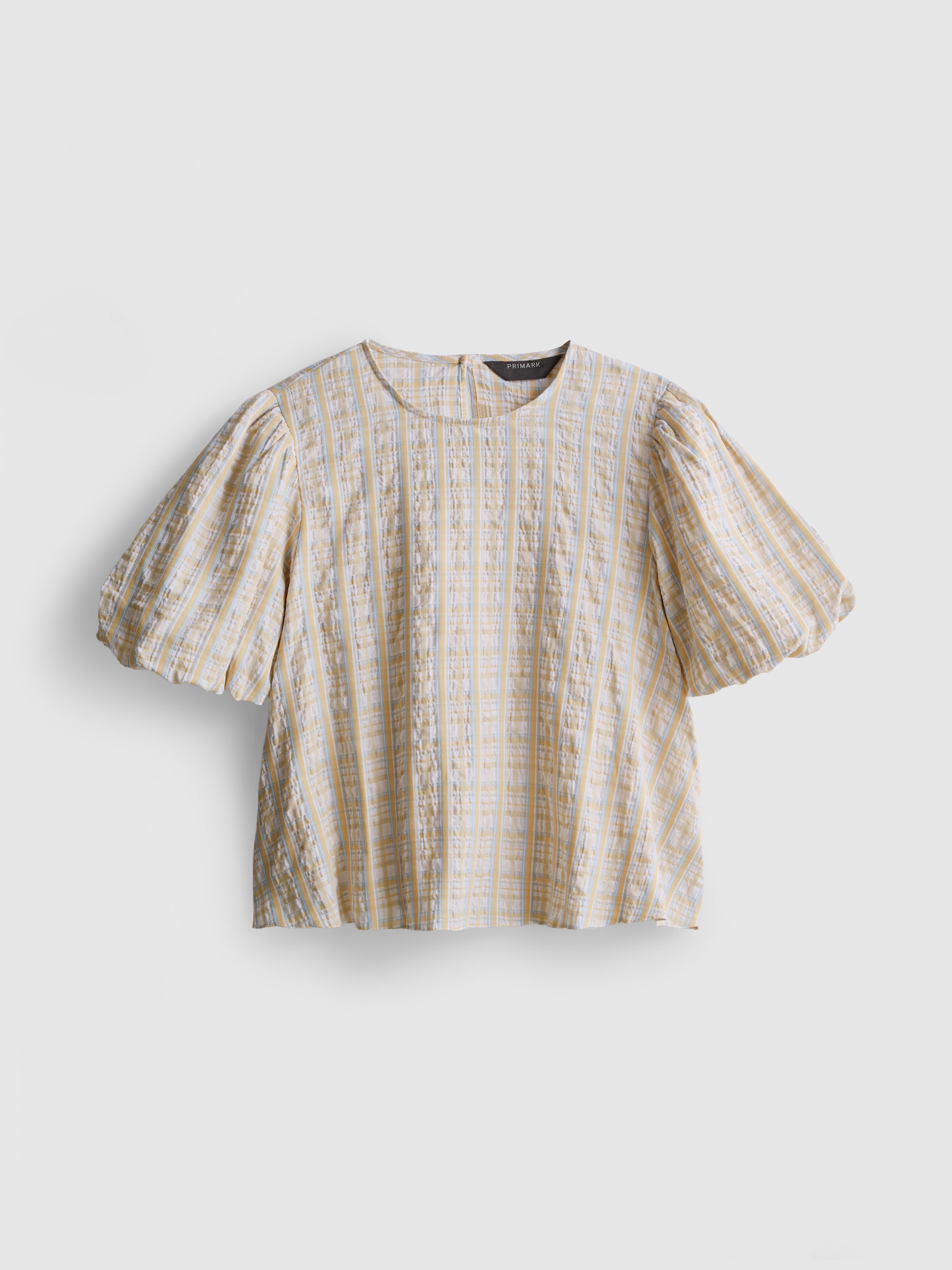 Cropped Seersucker Puff Sleeve Blouse