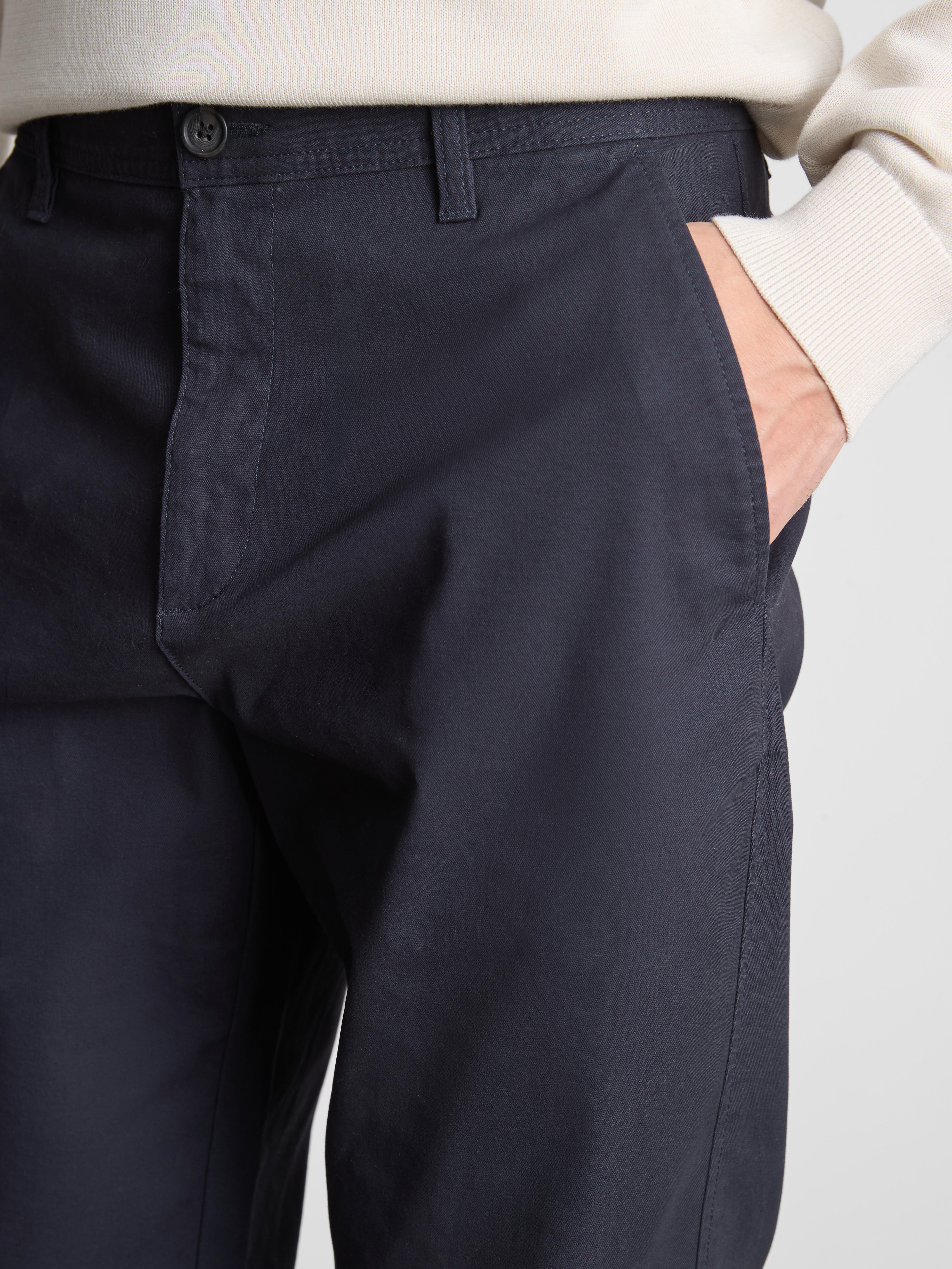 Slim-Fit-Chinohose