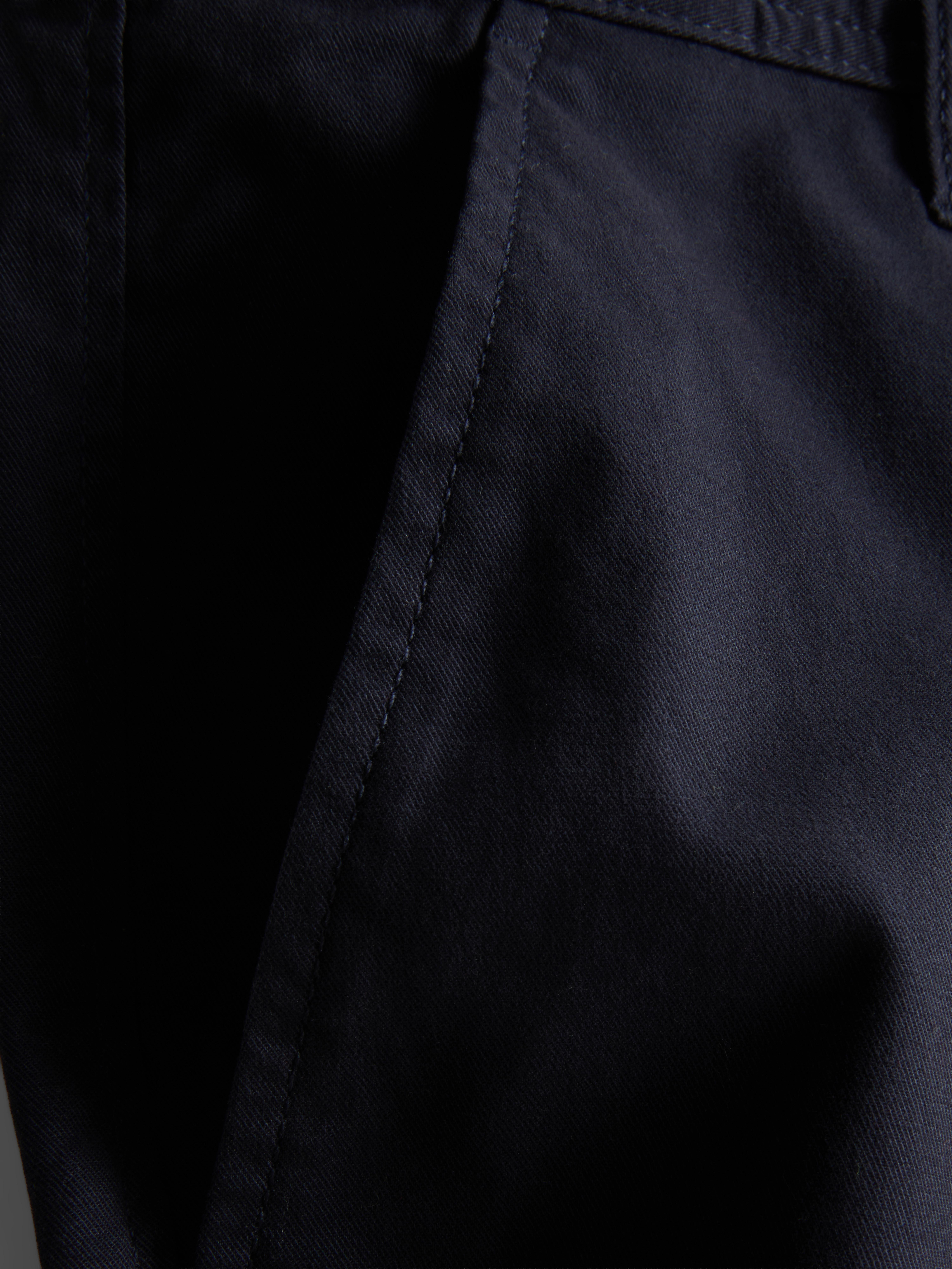 Slim-Fit-Chinohose