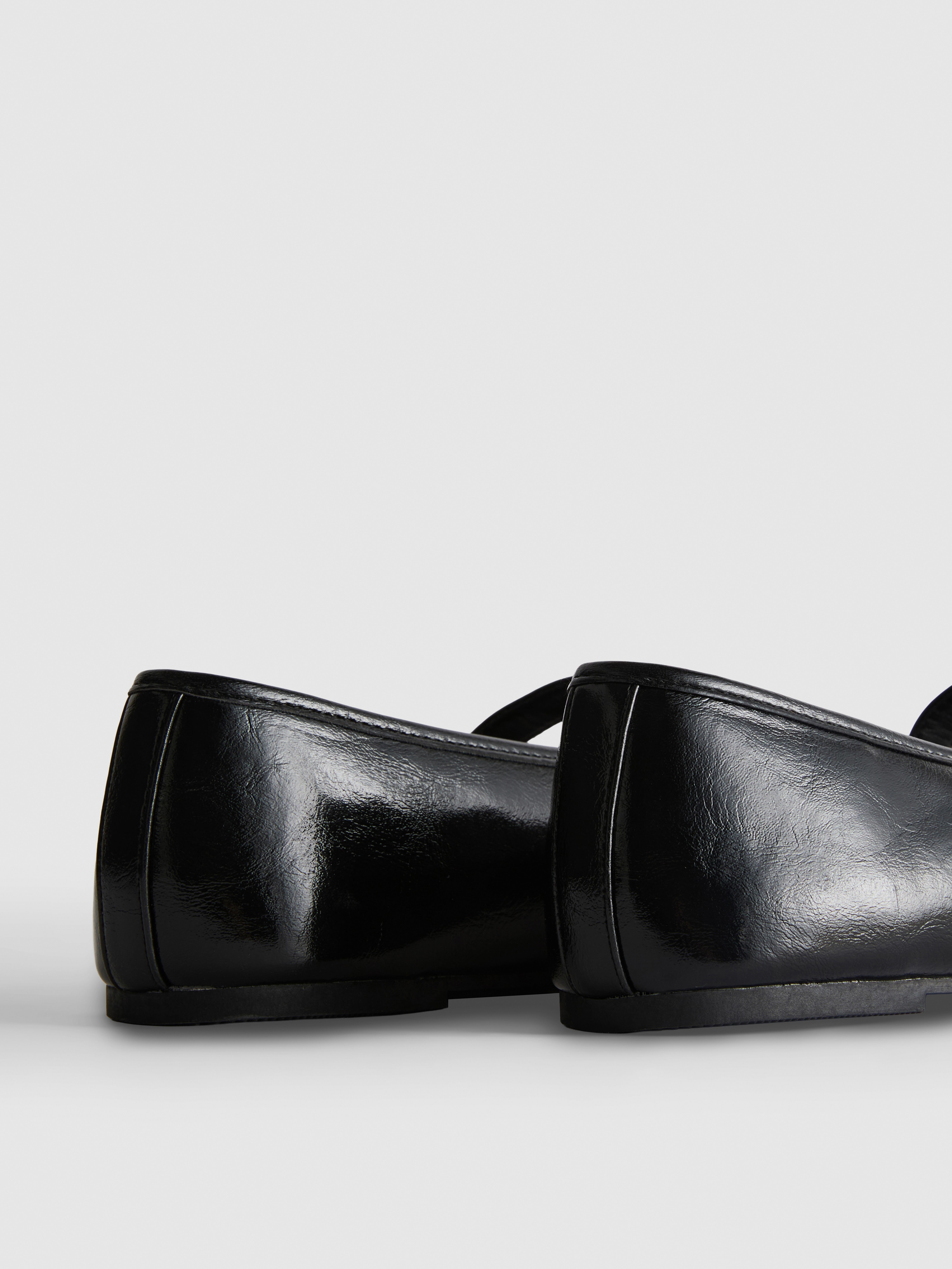 Faux Leather Buckle-Detail Mary Janes