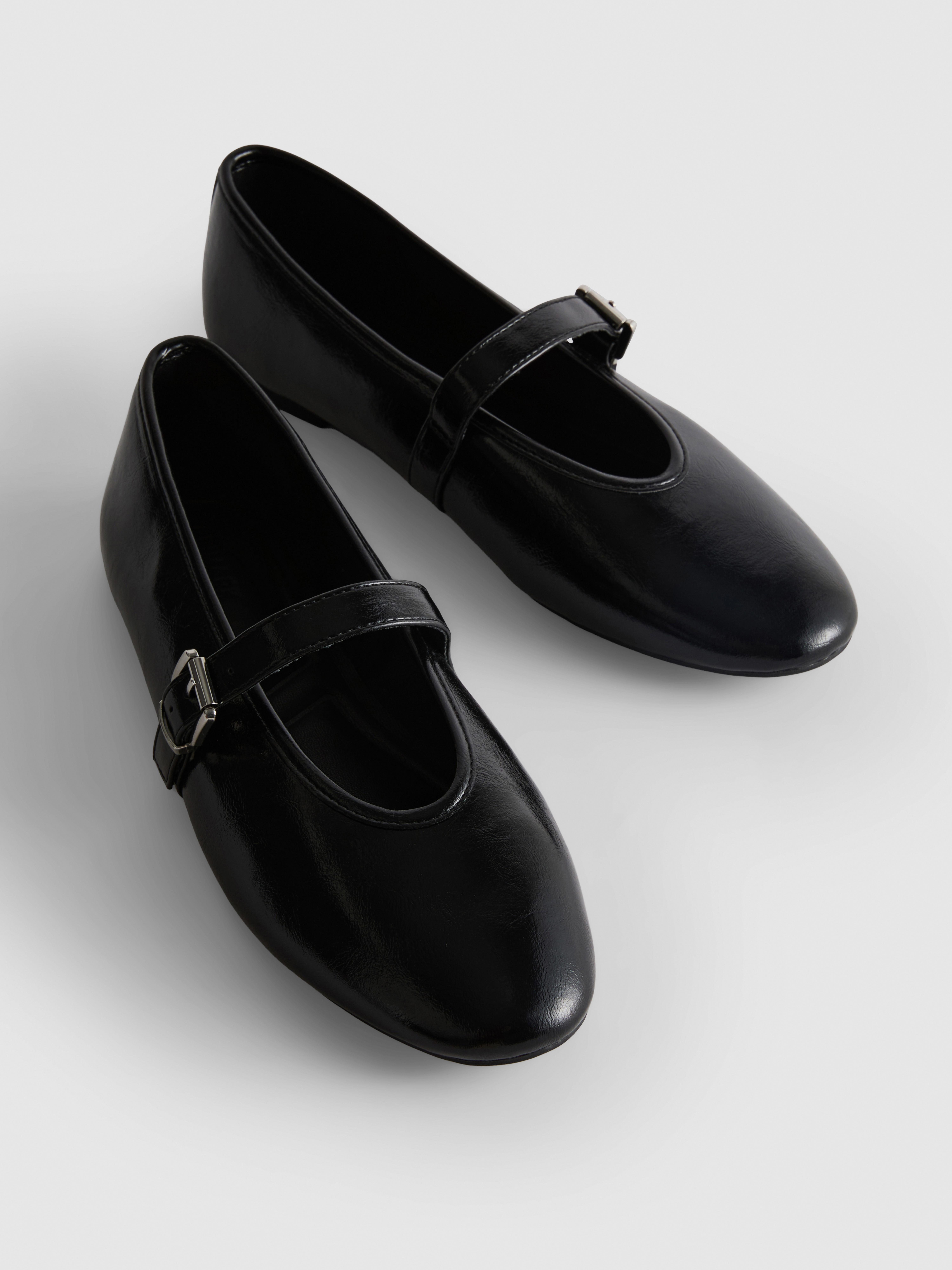 Faux Leather Buckle-Detail Mary Janes