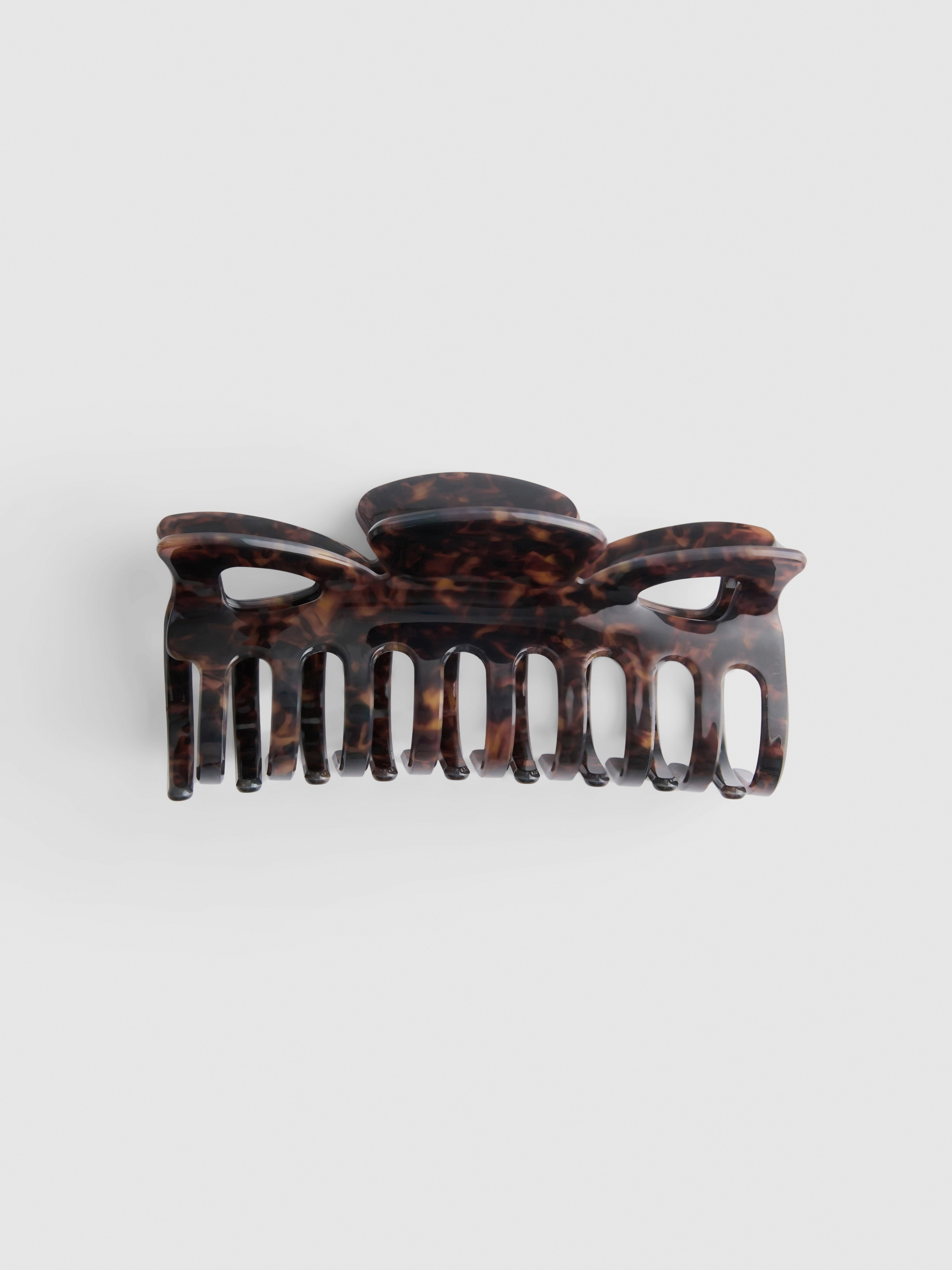 Sculpted Marbled Hair Claw