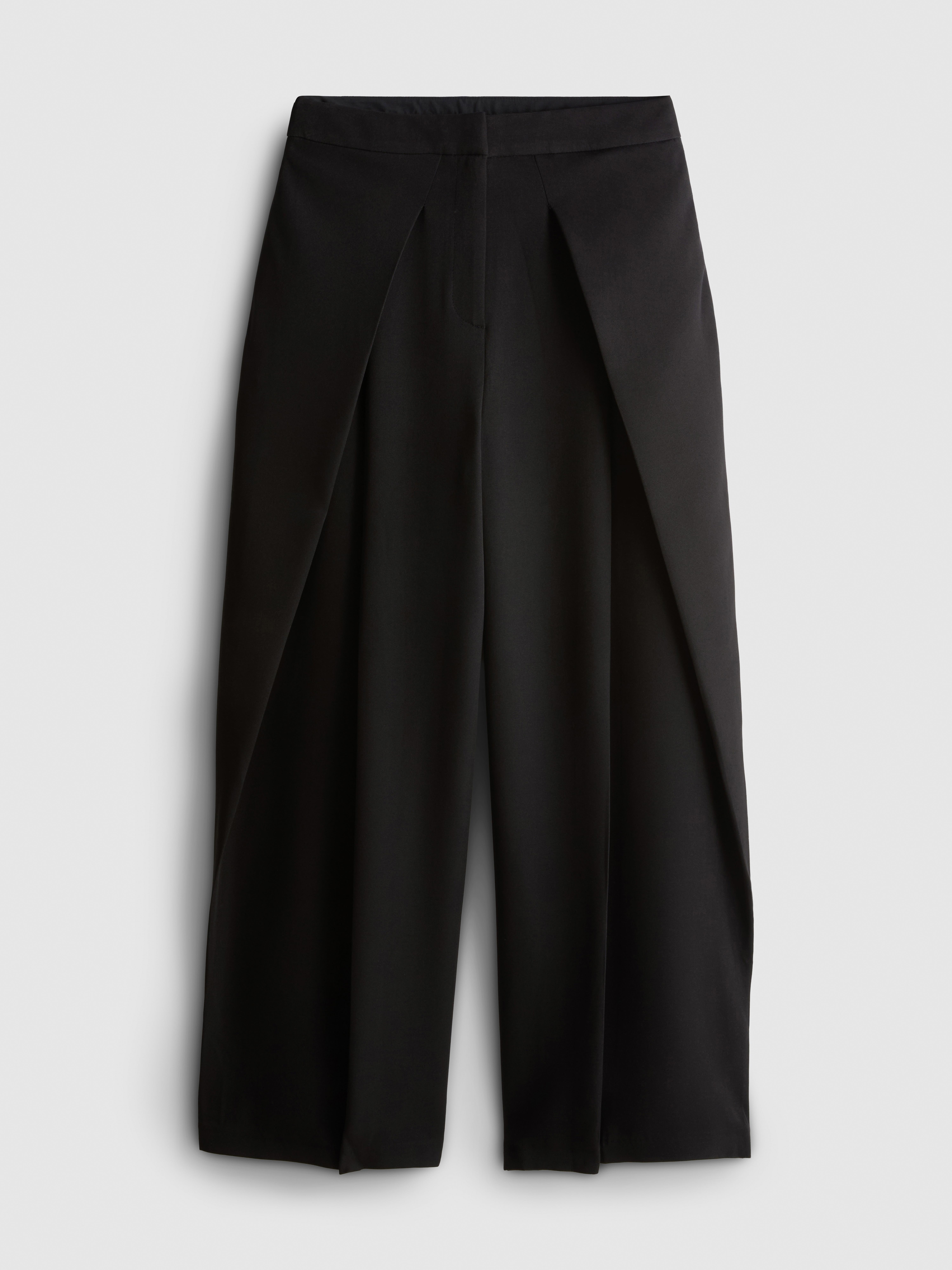 Pantalones de pernera ancha plisados de The Edit