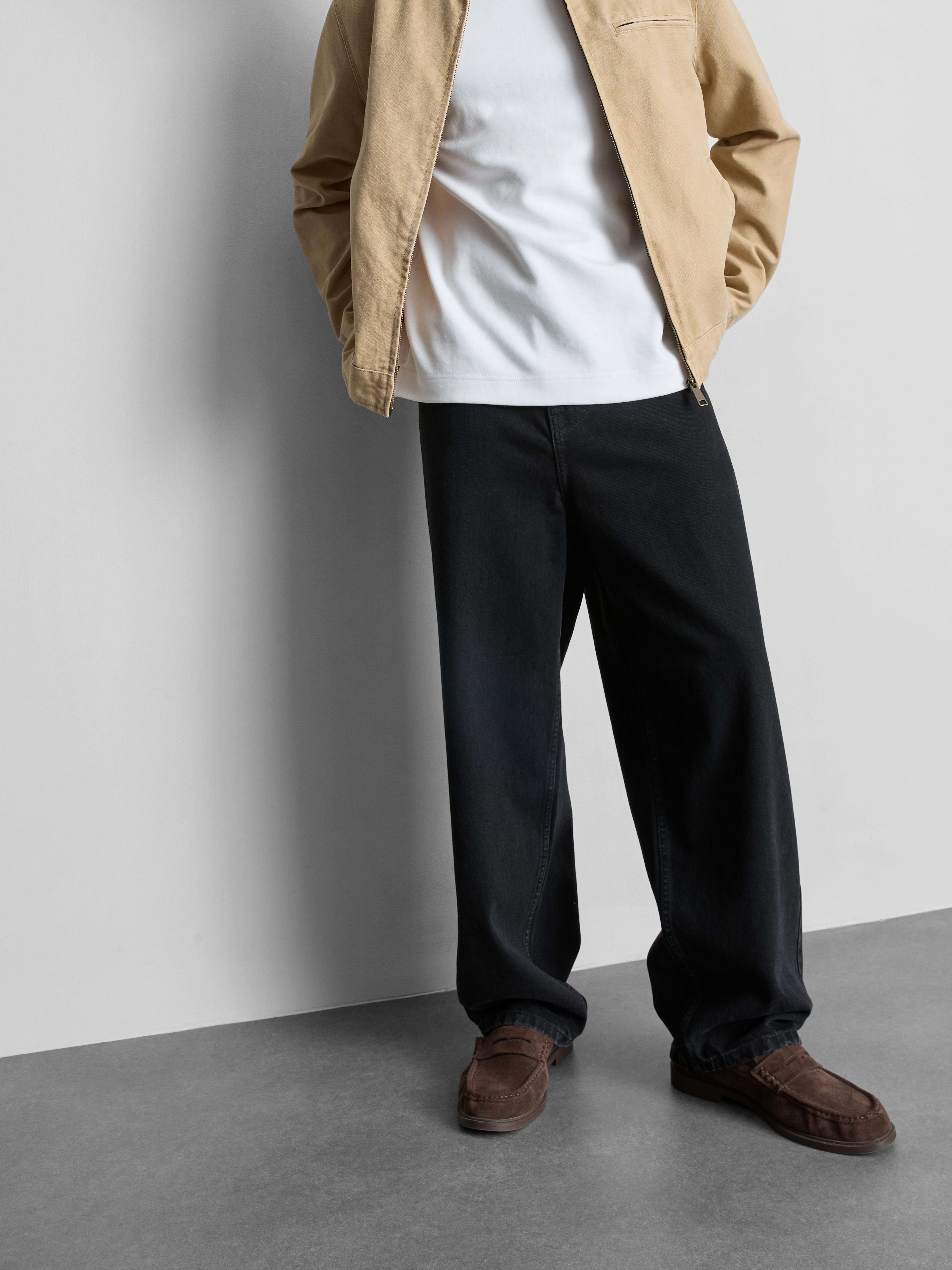 Mid Rise Baggy Jeans