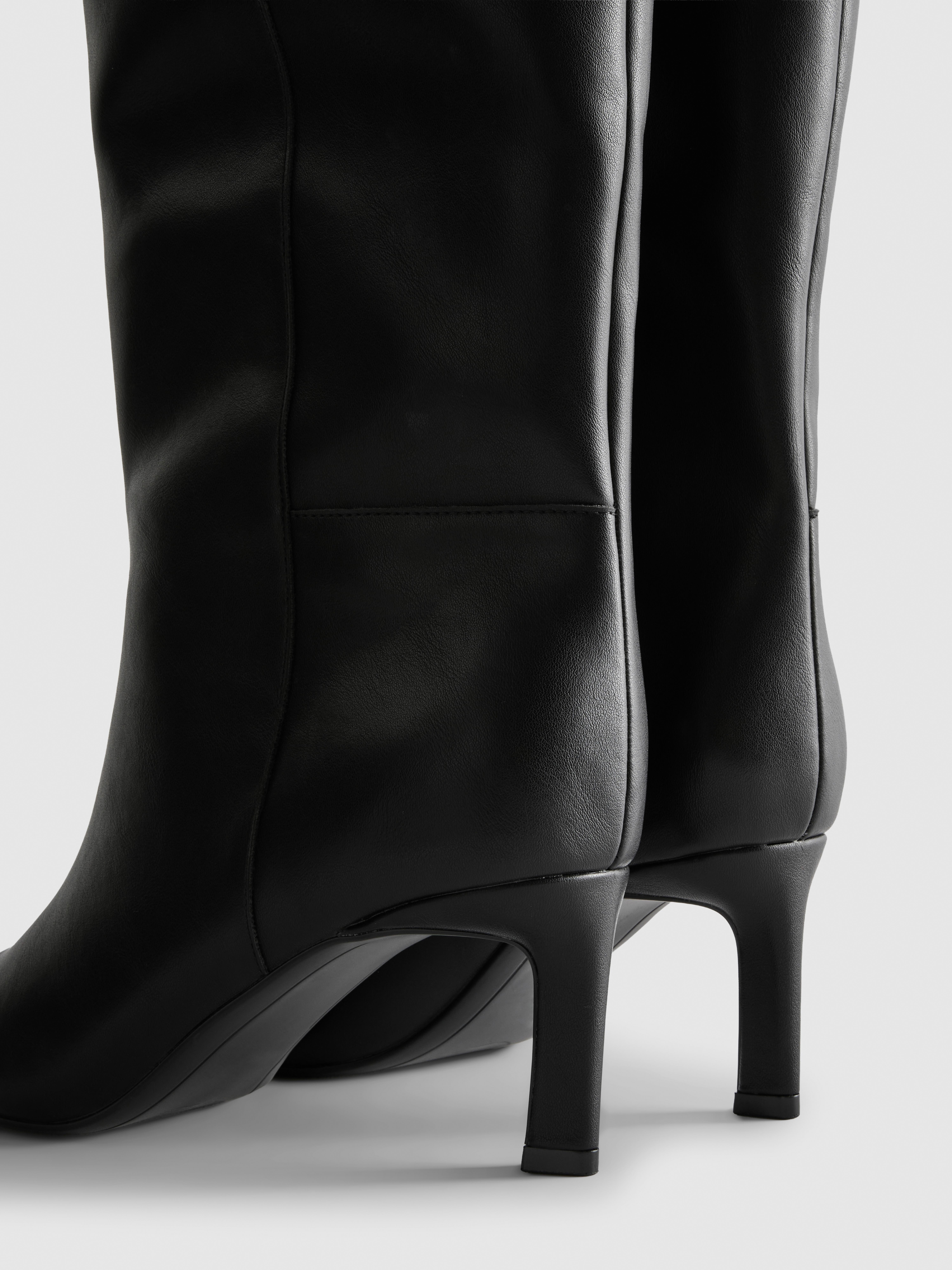Pointed Knee-High Heeled Boots