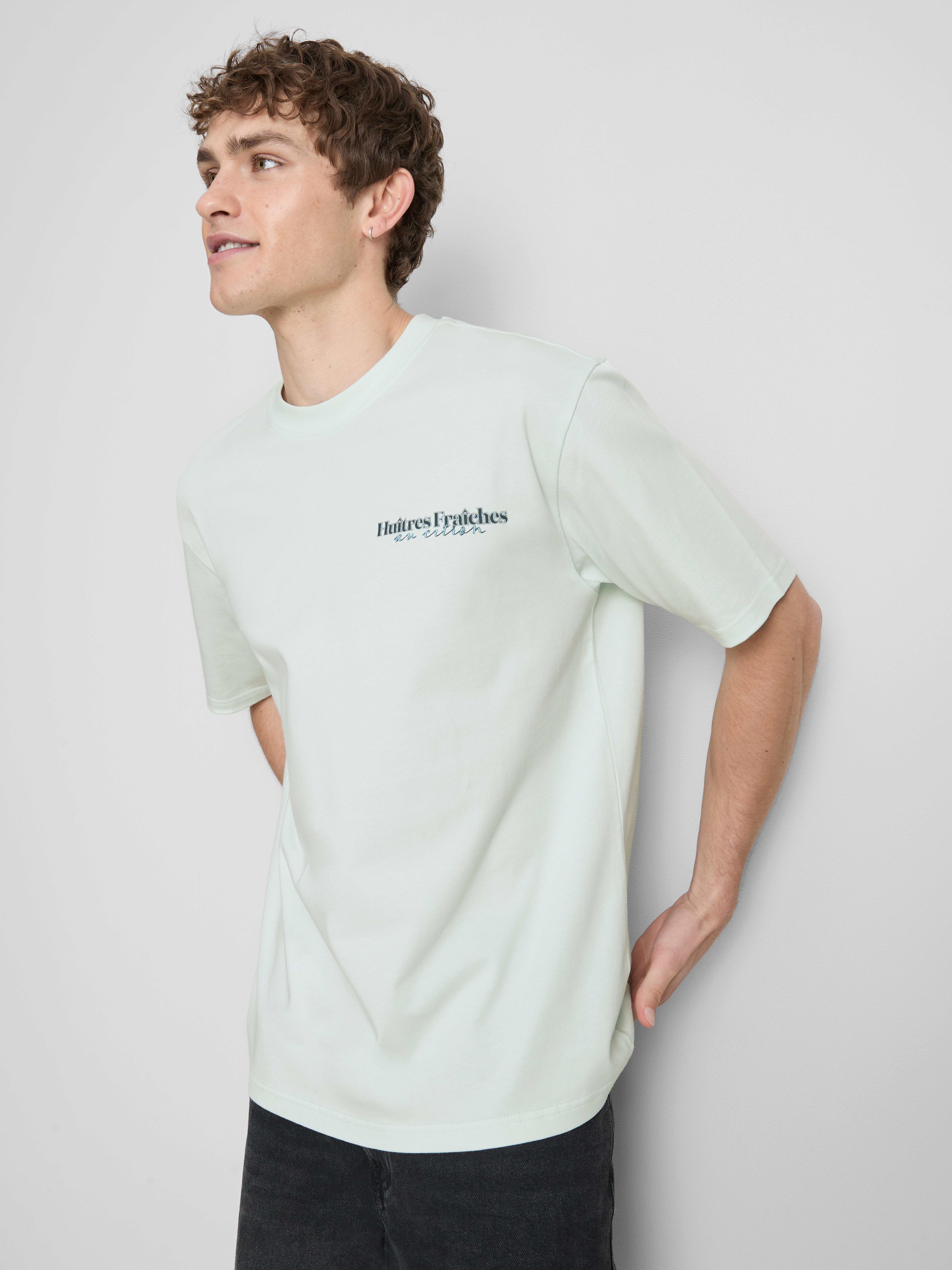 Camiseta con estampado gráfico de ostras