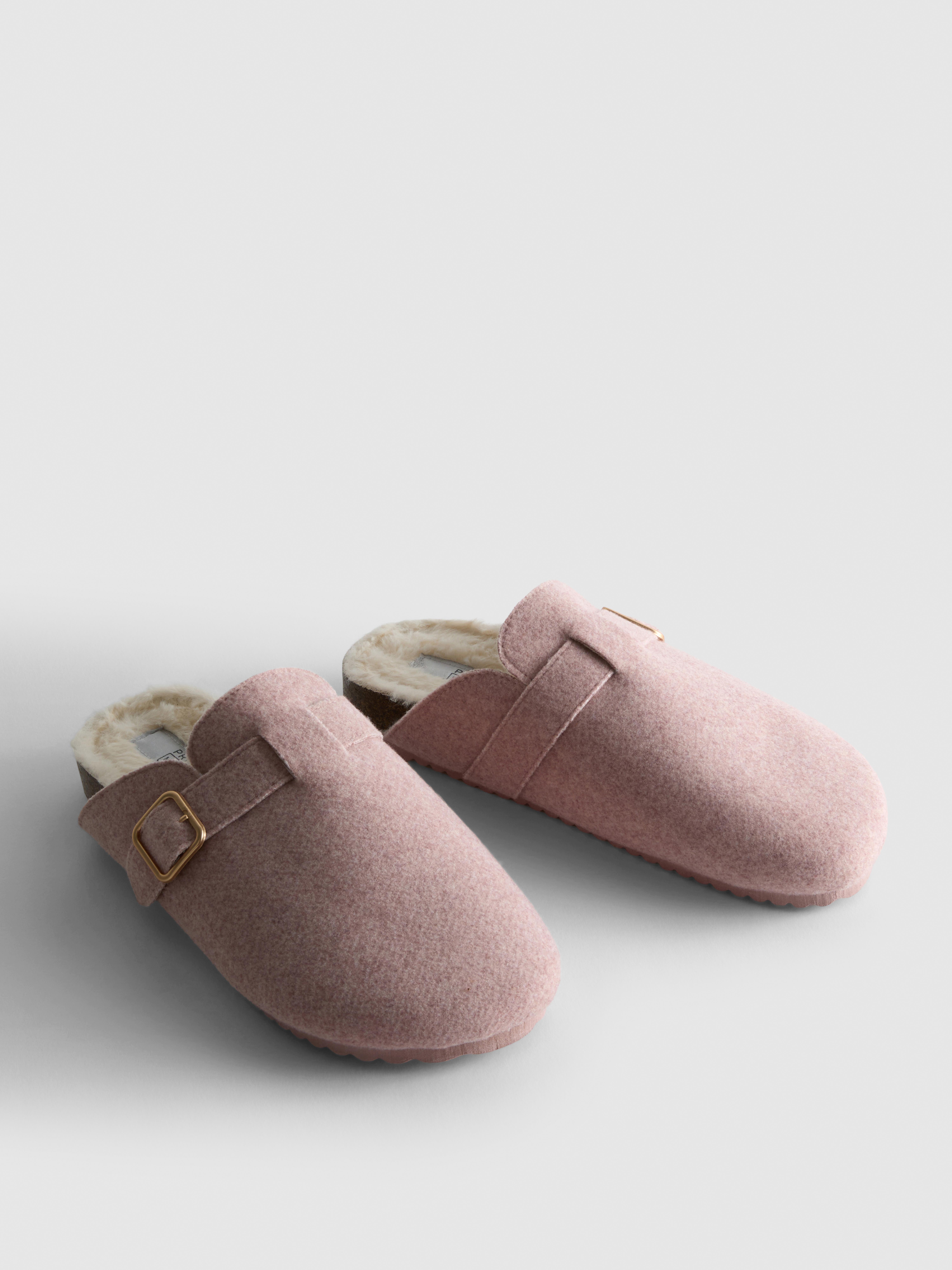 Chaussons sabots brossés