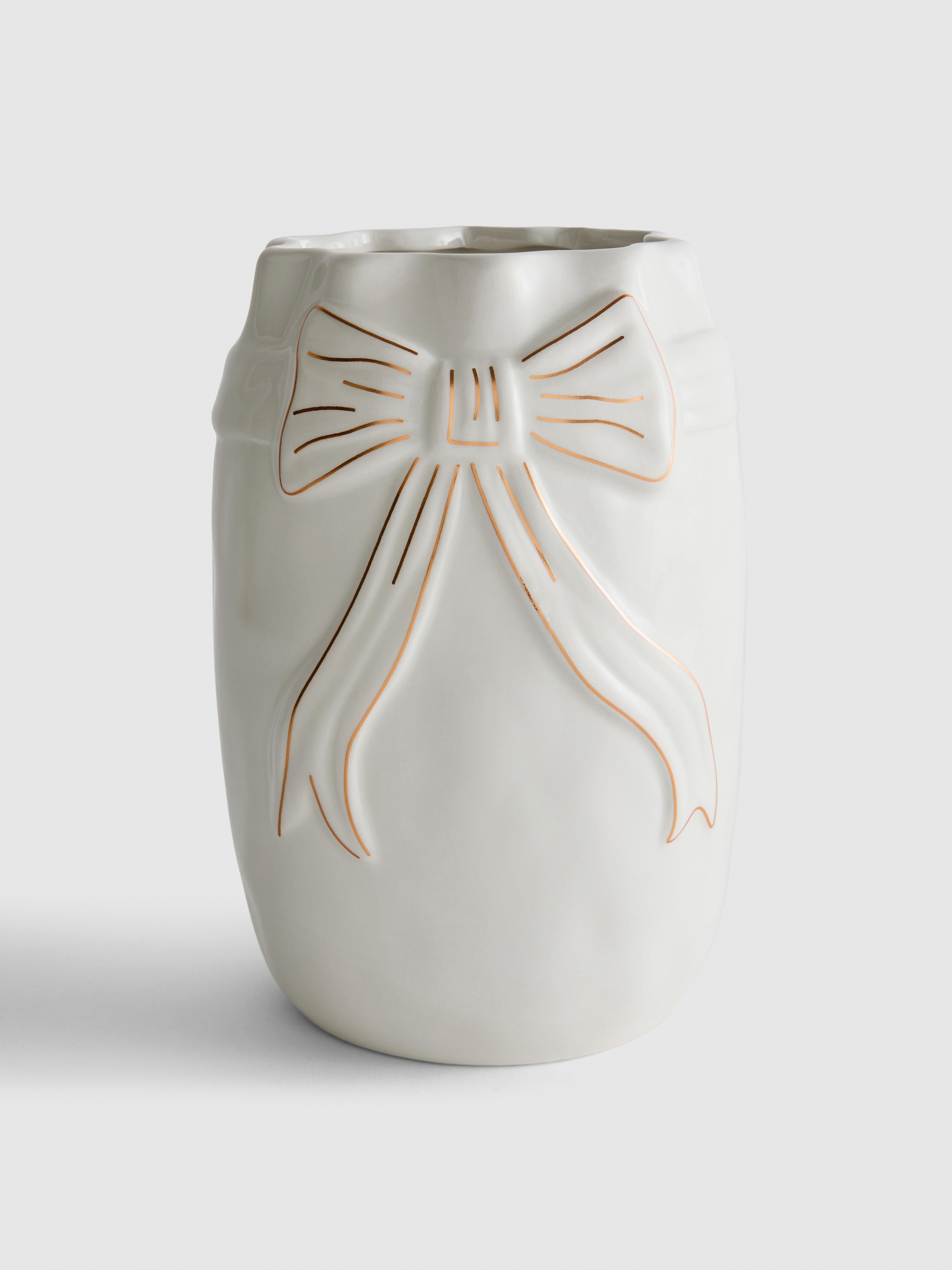 Bow Detail Ceramic Vase