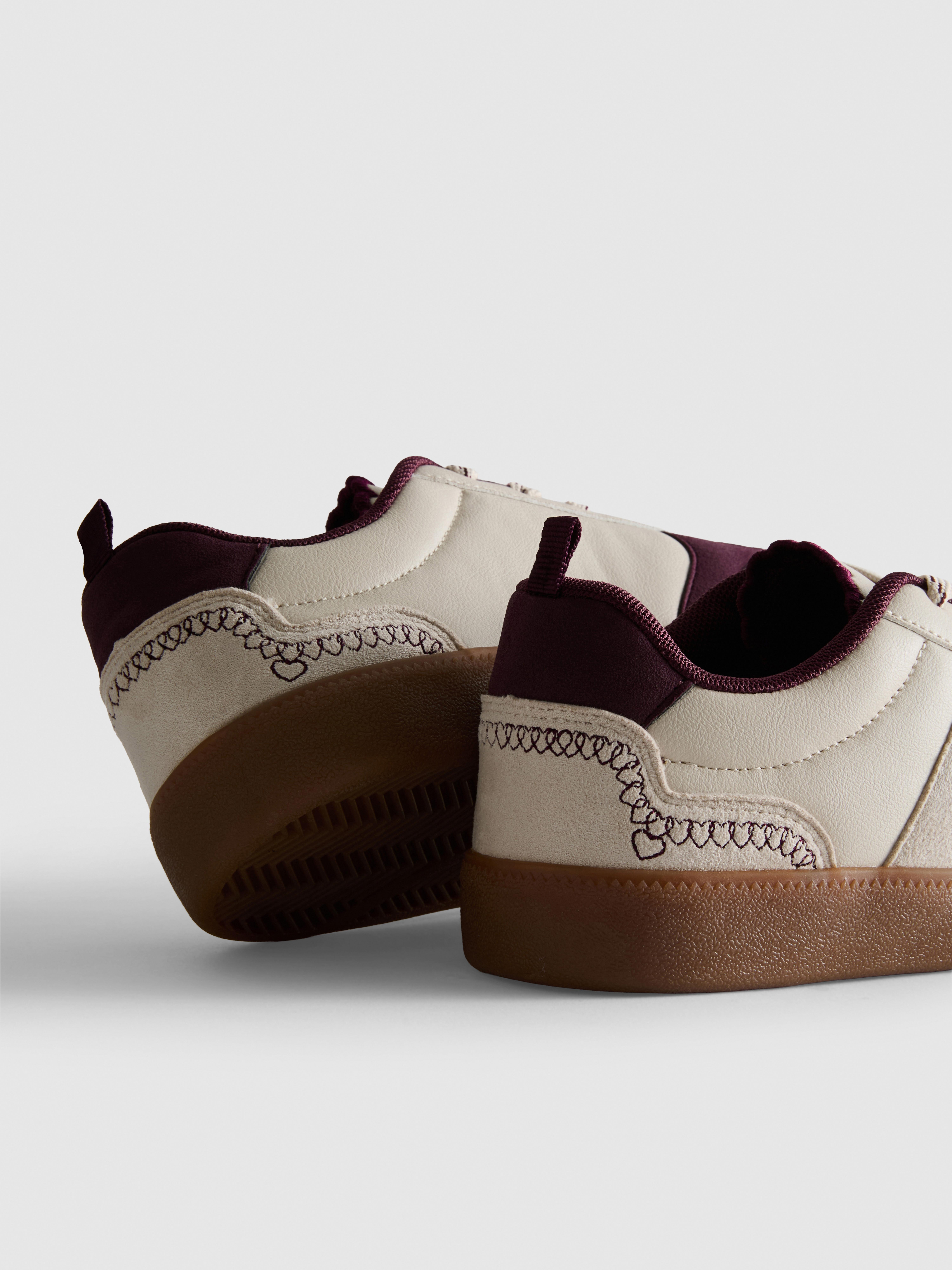 Natural Gum Sole Low-Tops
