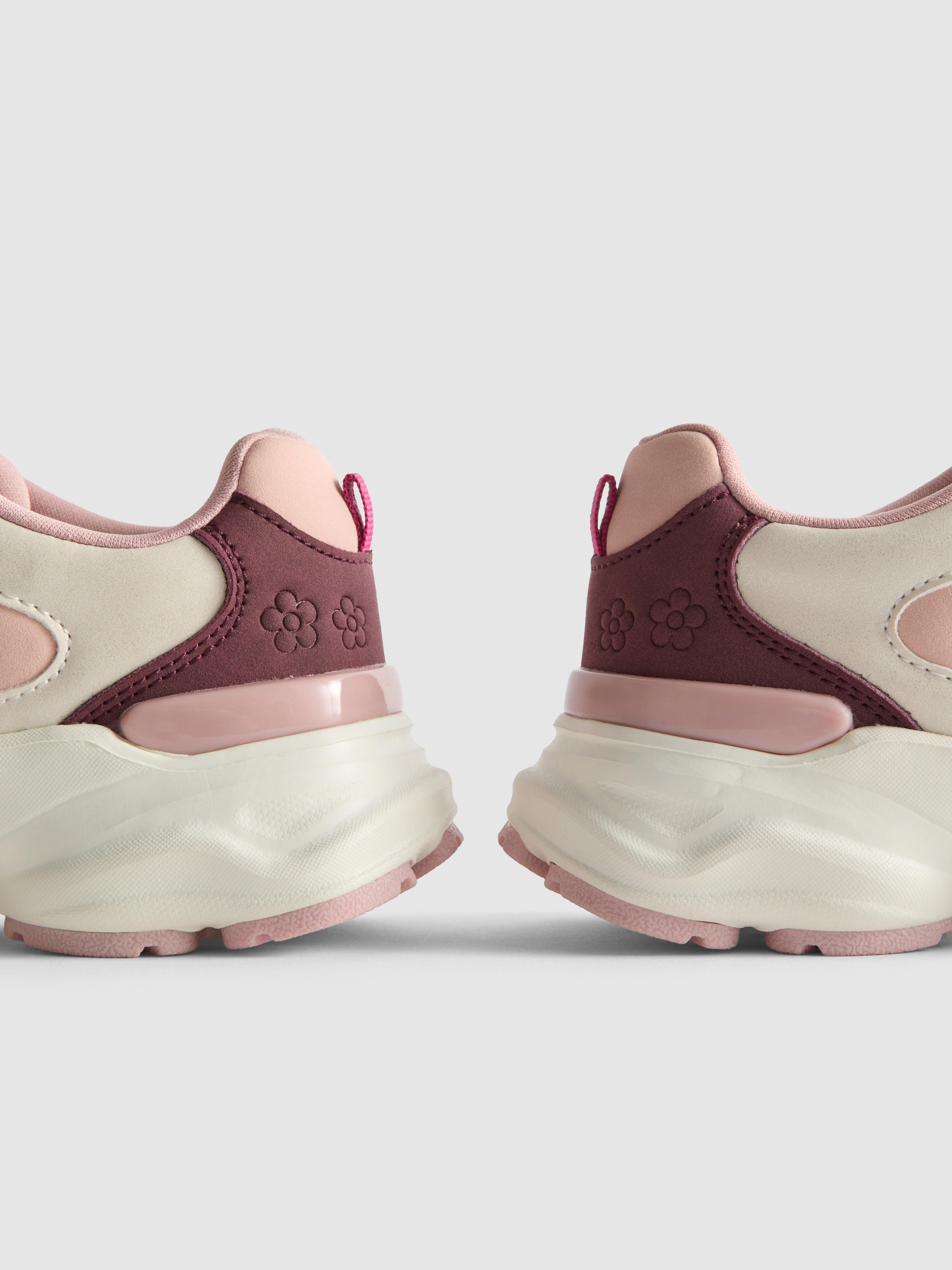 Chunky Sneakers