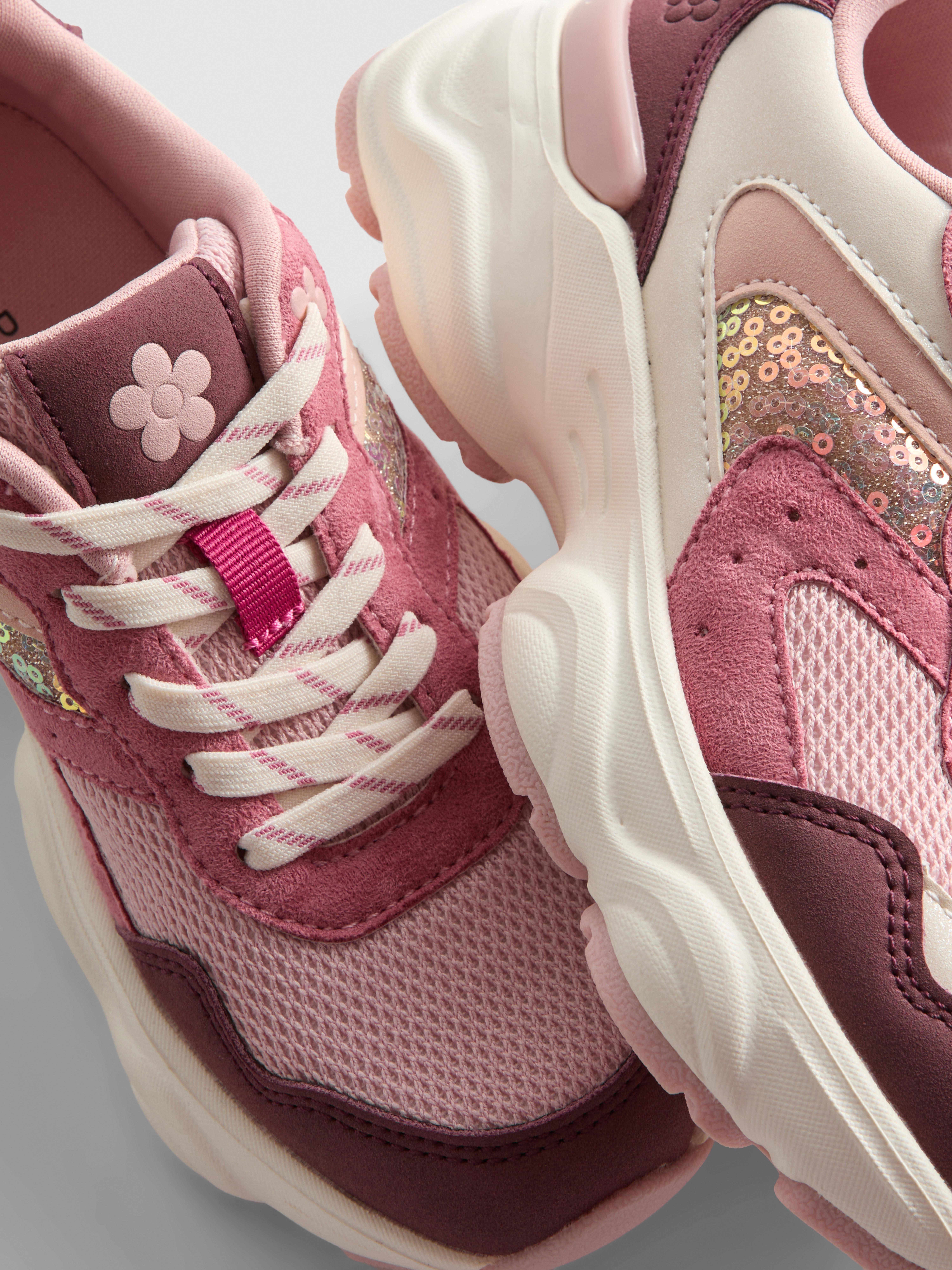 Chunky Sneakers
