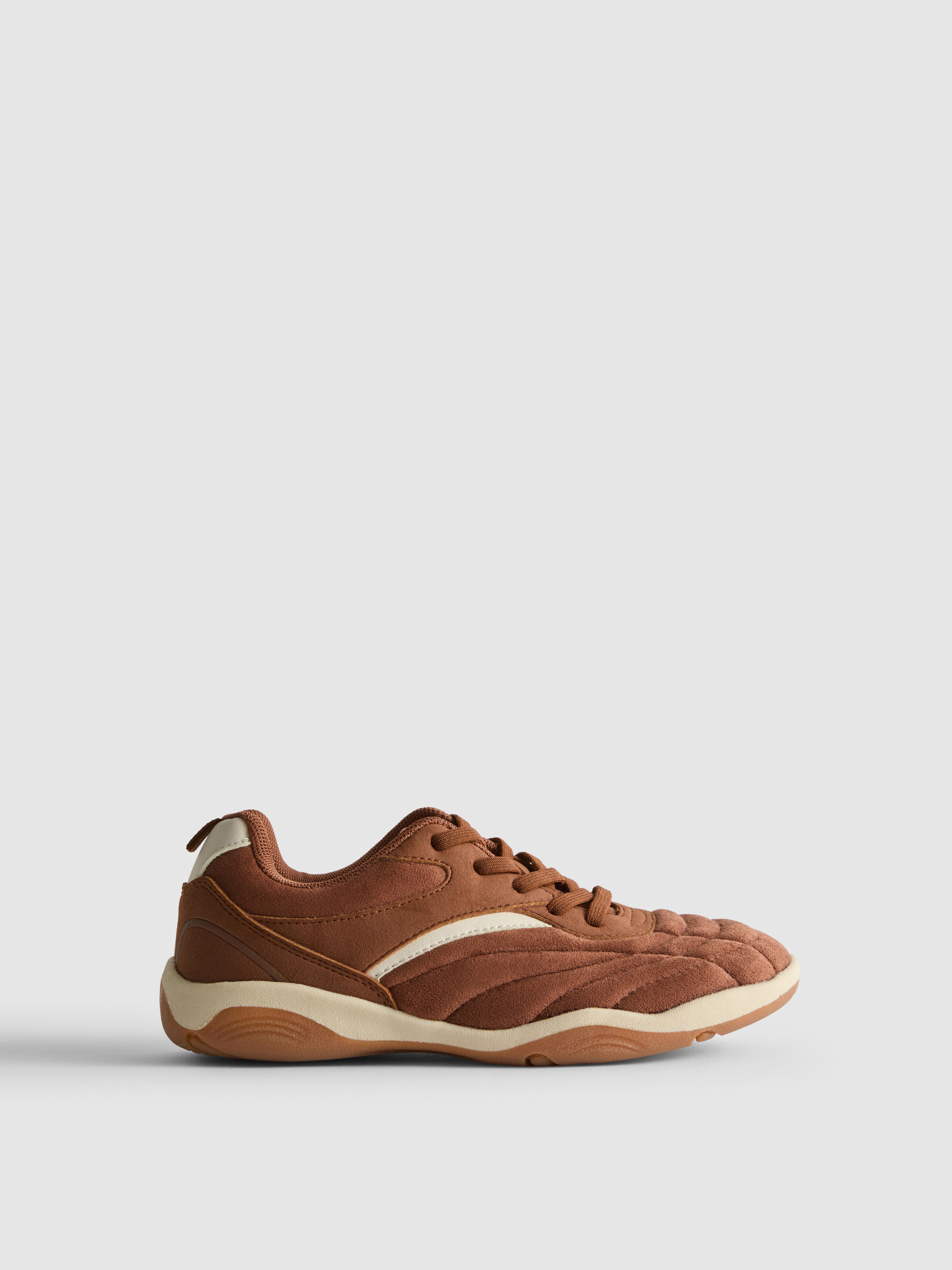 Low-Top Sneakers