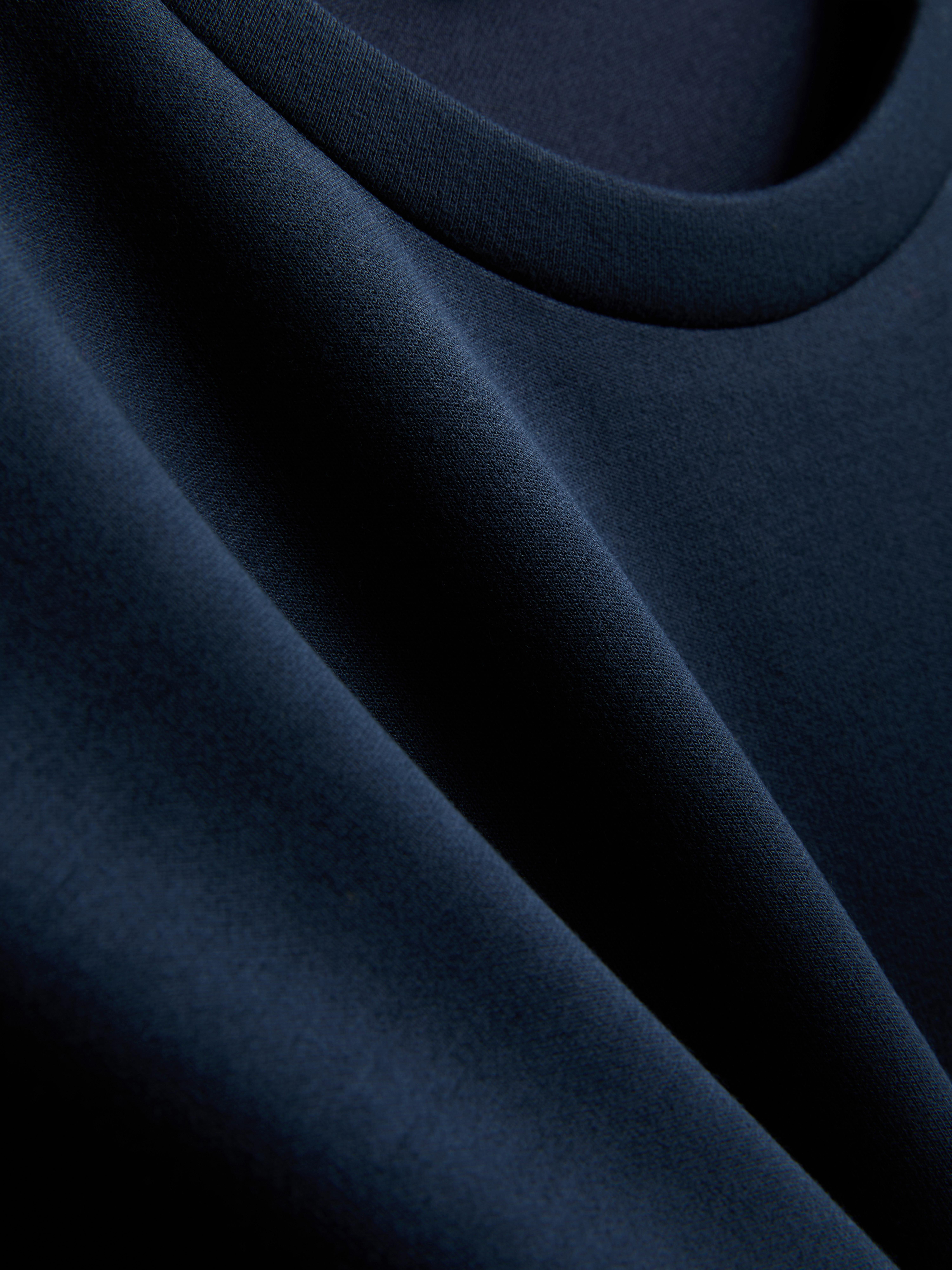 Bluza z krótkim rękawem i obniżoną linią ramion