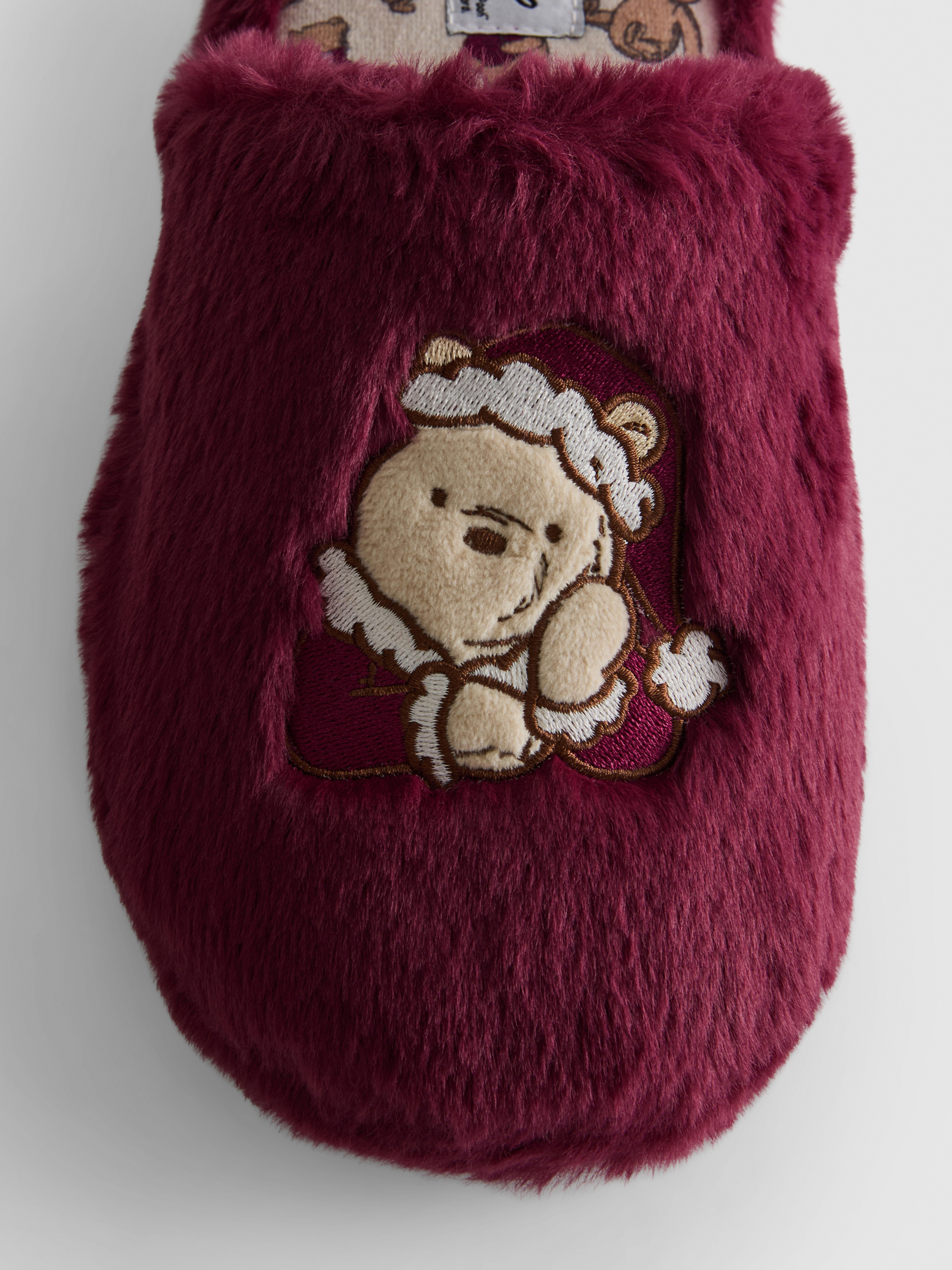 Disney's Winnie the Pooh Christmas Mule Slippers