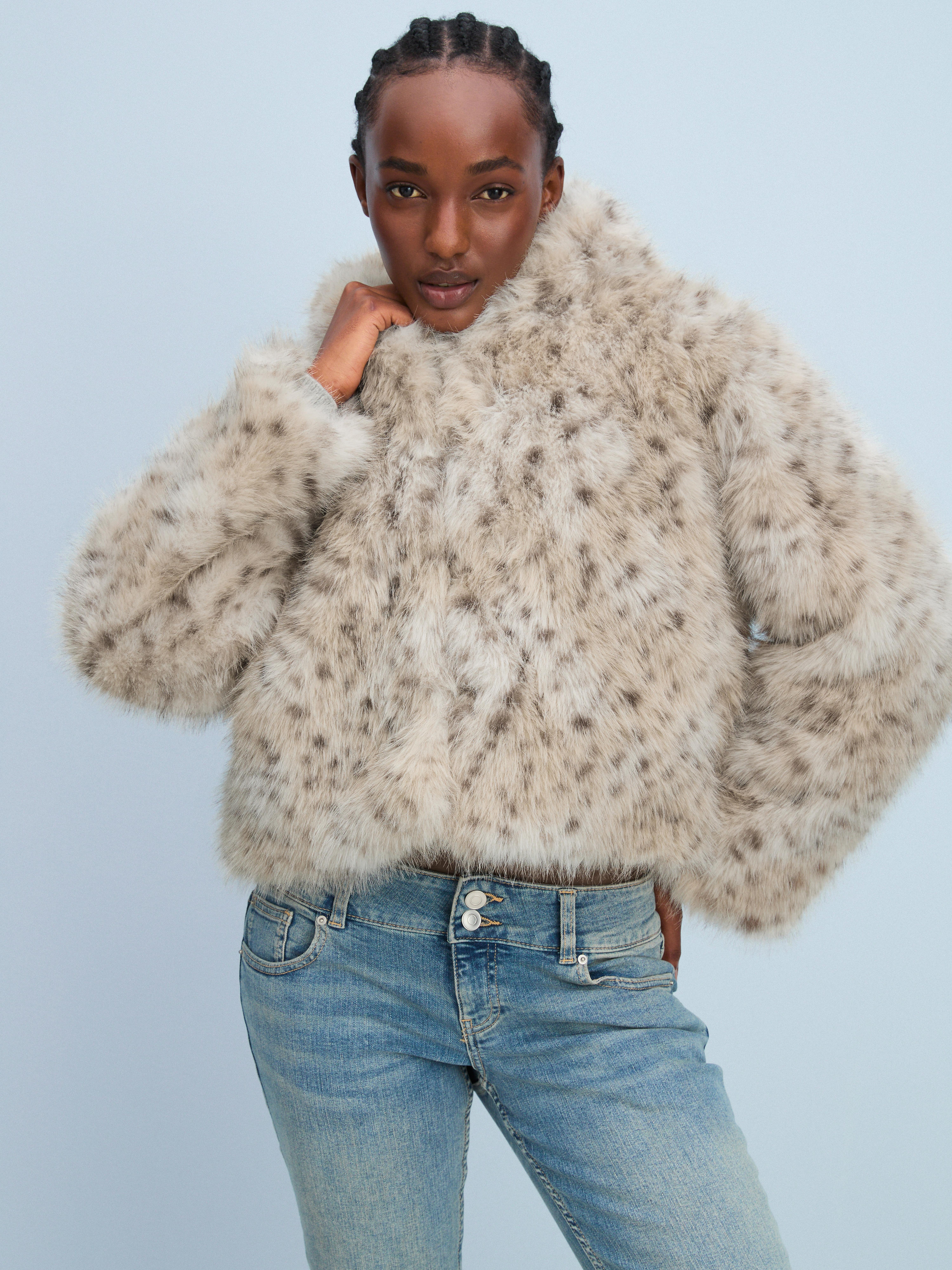 The Primark Scene | Hooded Faux Fur Jacket