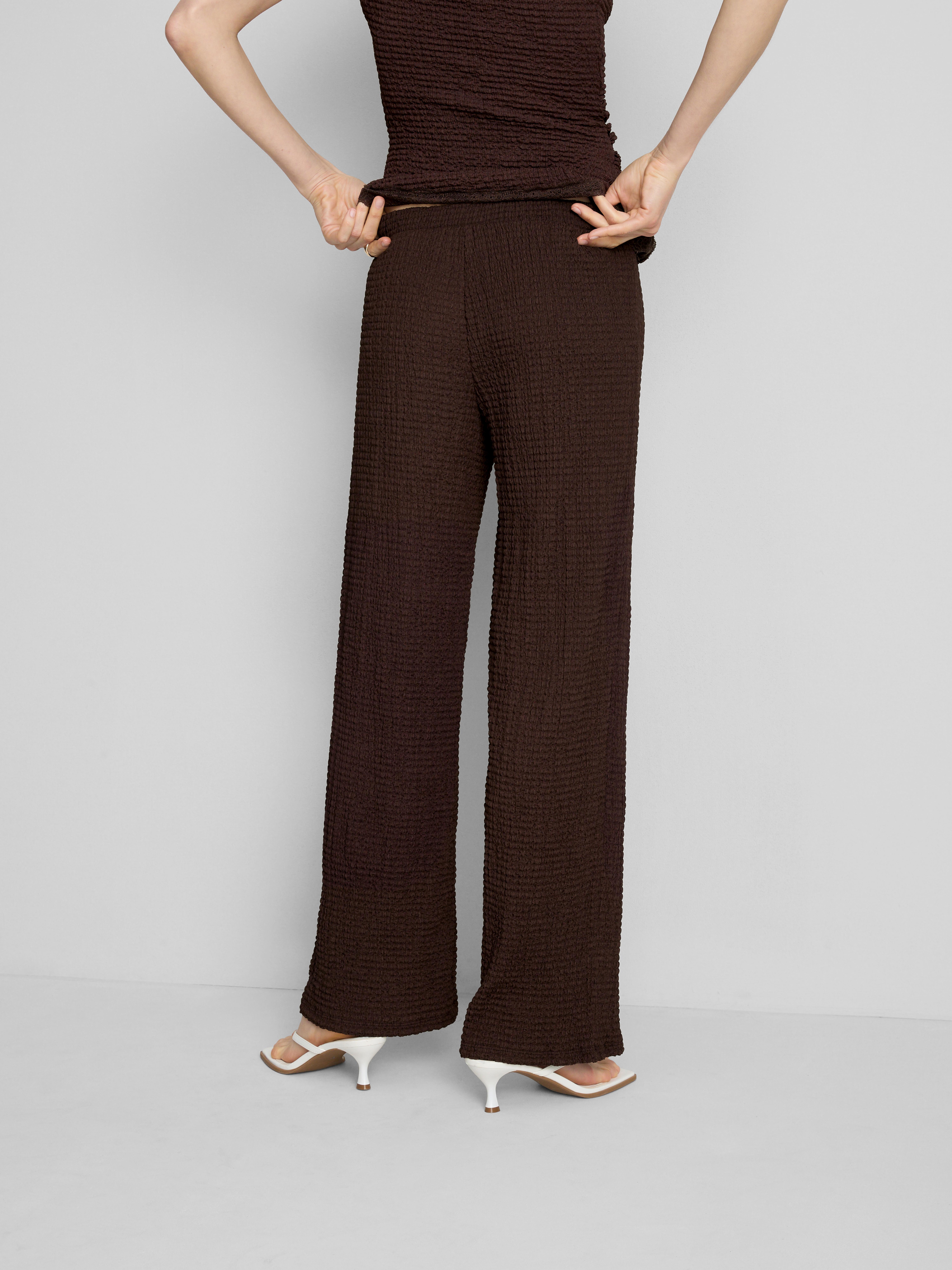 Textured Wide Leg Pants