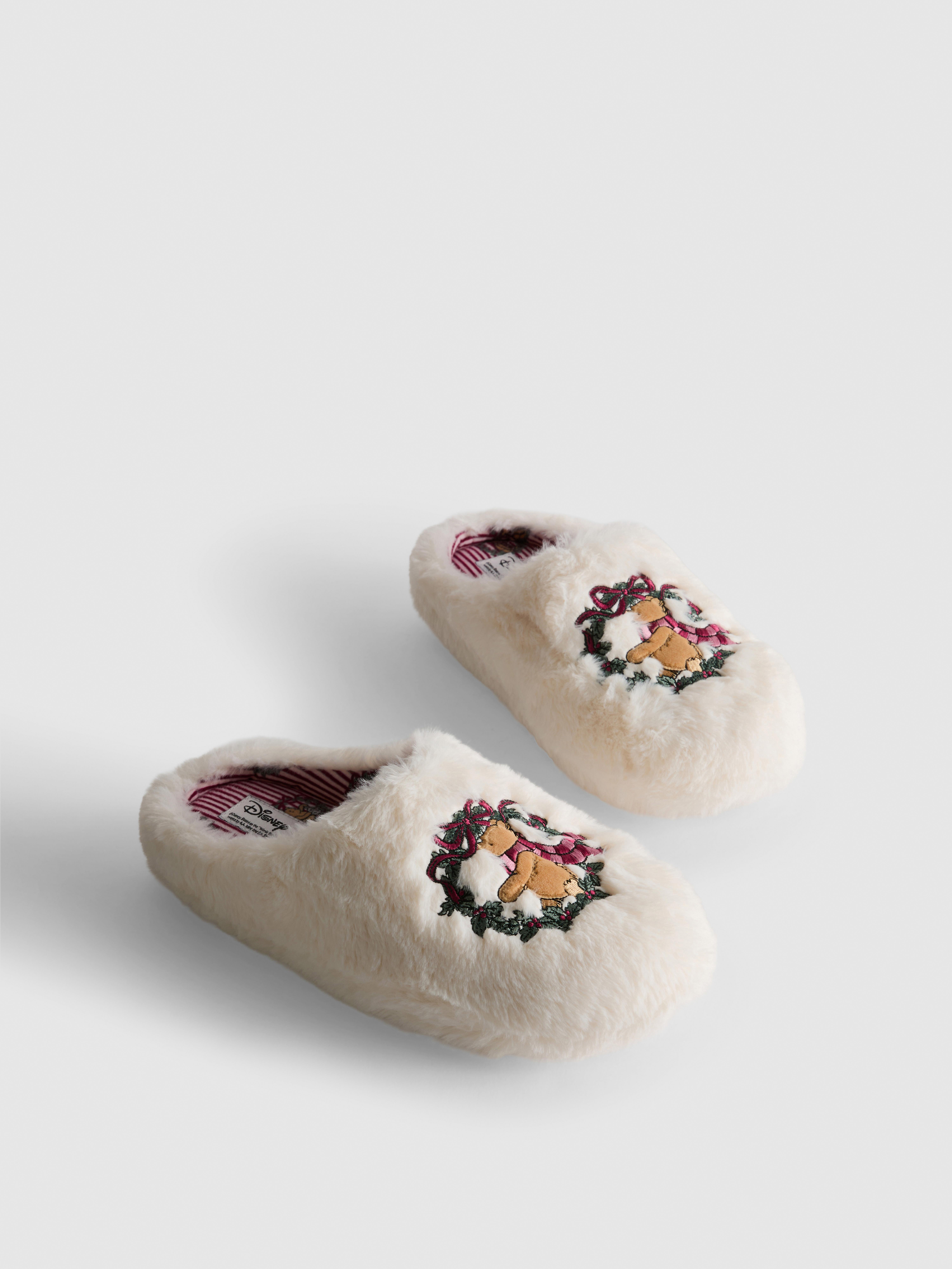 Disney's Winnie the Pooh Christmas Mule Slippers