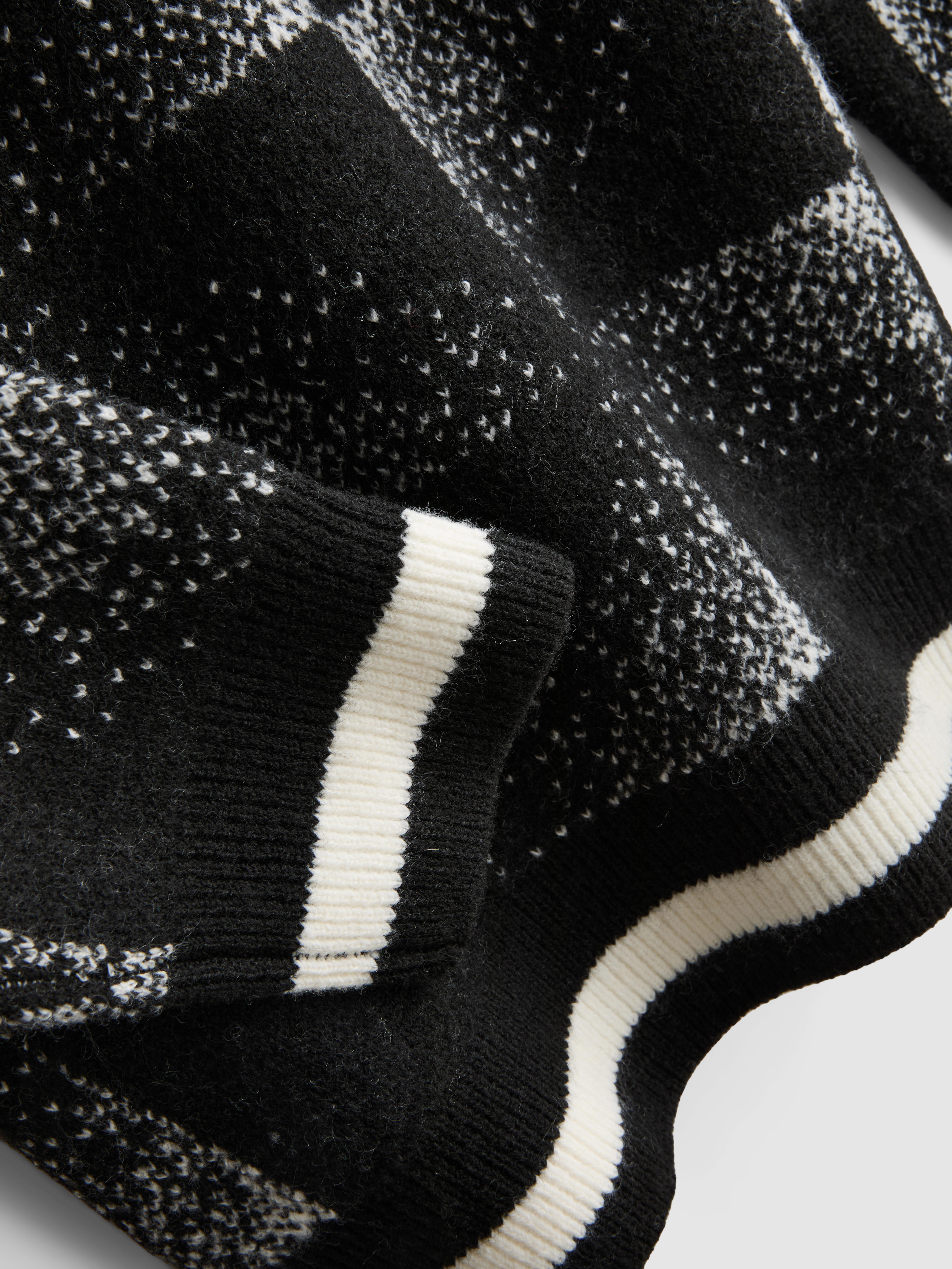 Guinness Checked Knit Polo Sweater