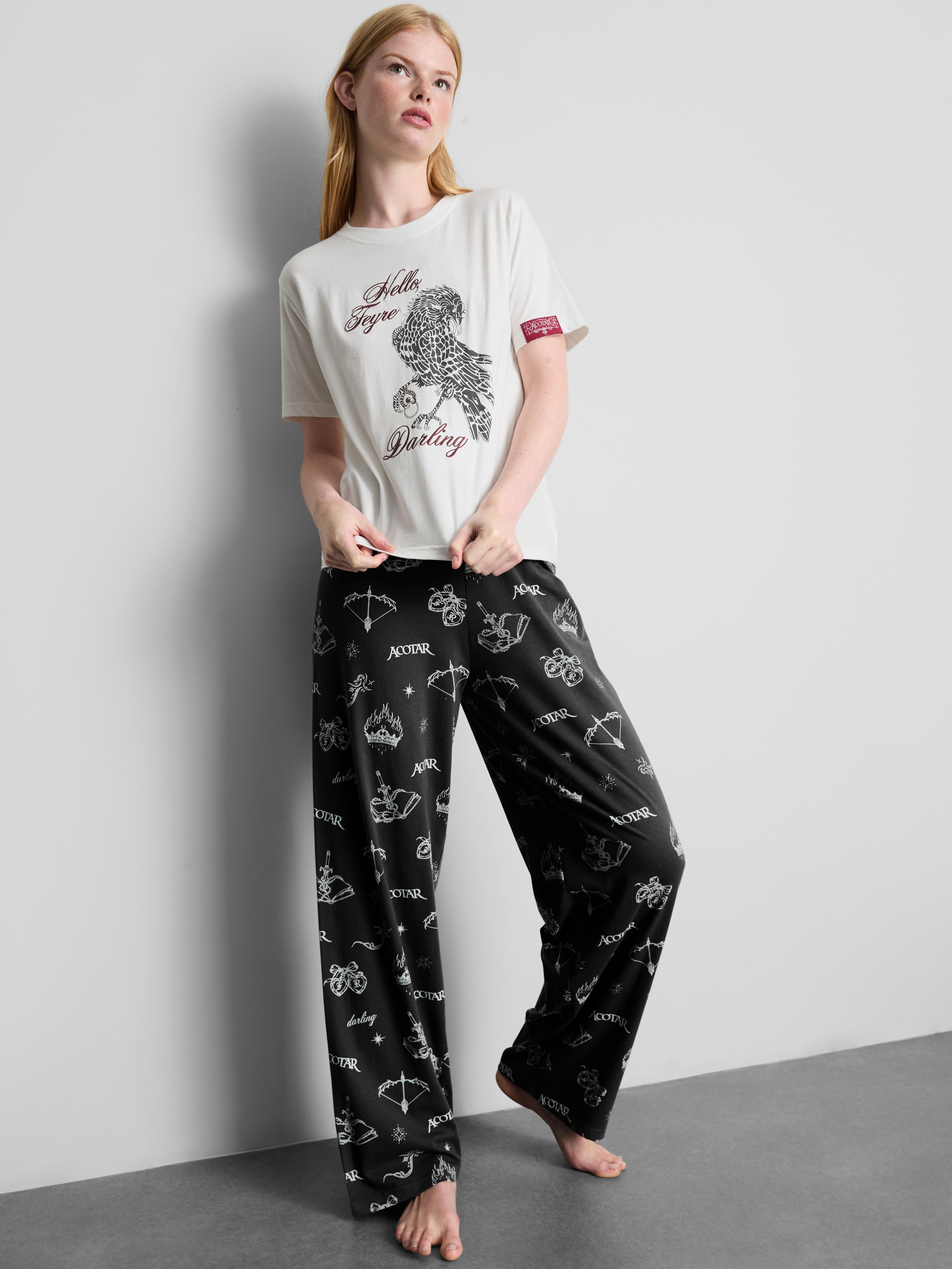 A Court Of Thorns And Roses Cotton Rich Graphic Pajamas