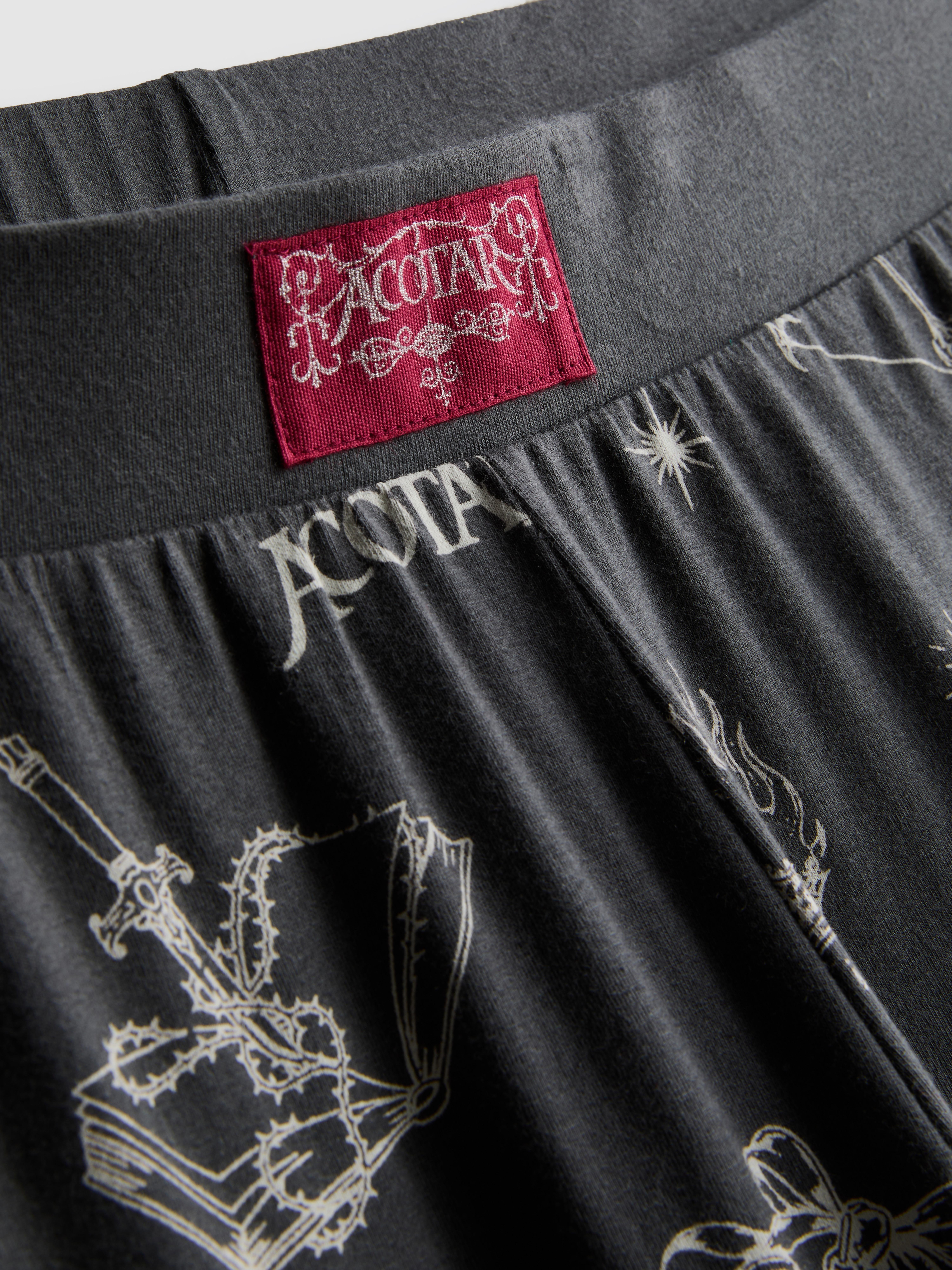 A Court Of Thorns And Roses Cotton Rich Graphic Pajamas