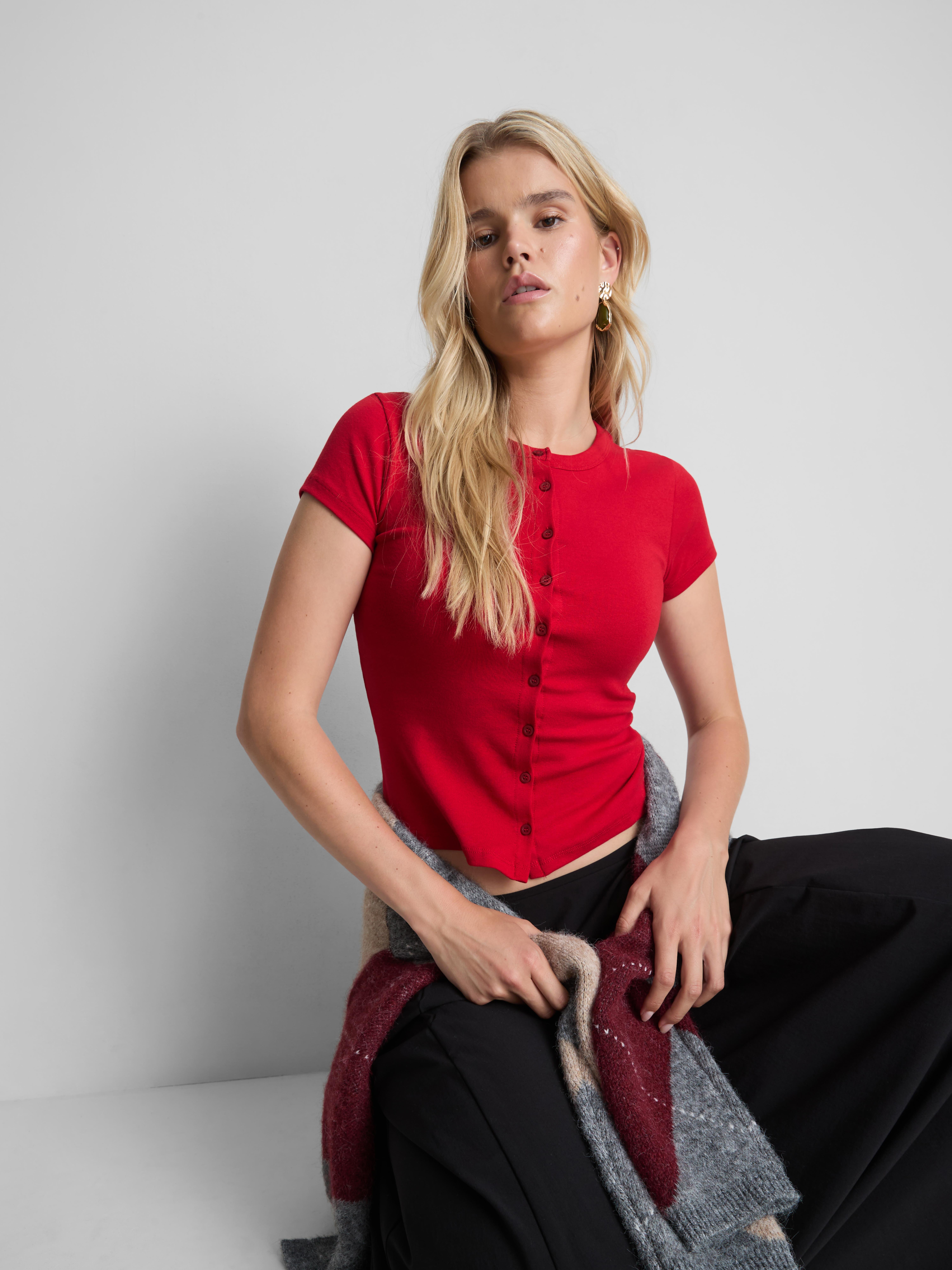 Camiseta de algodón con botones
