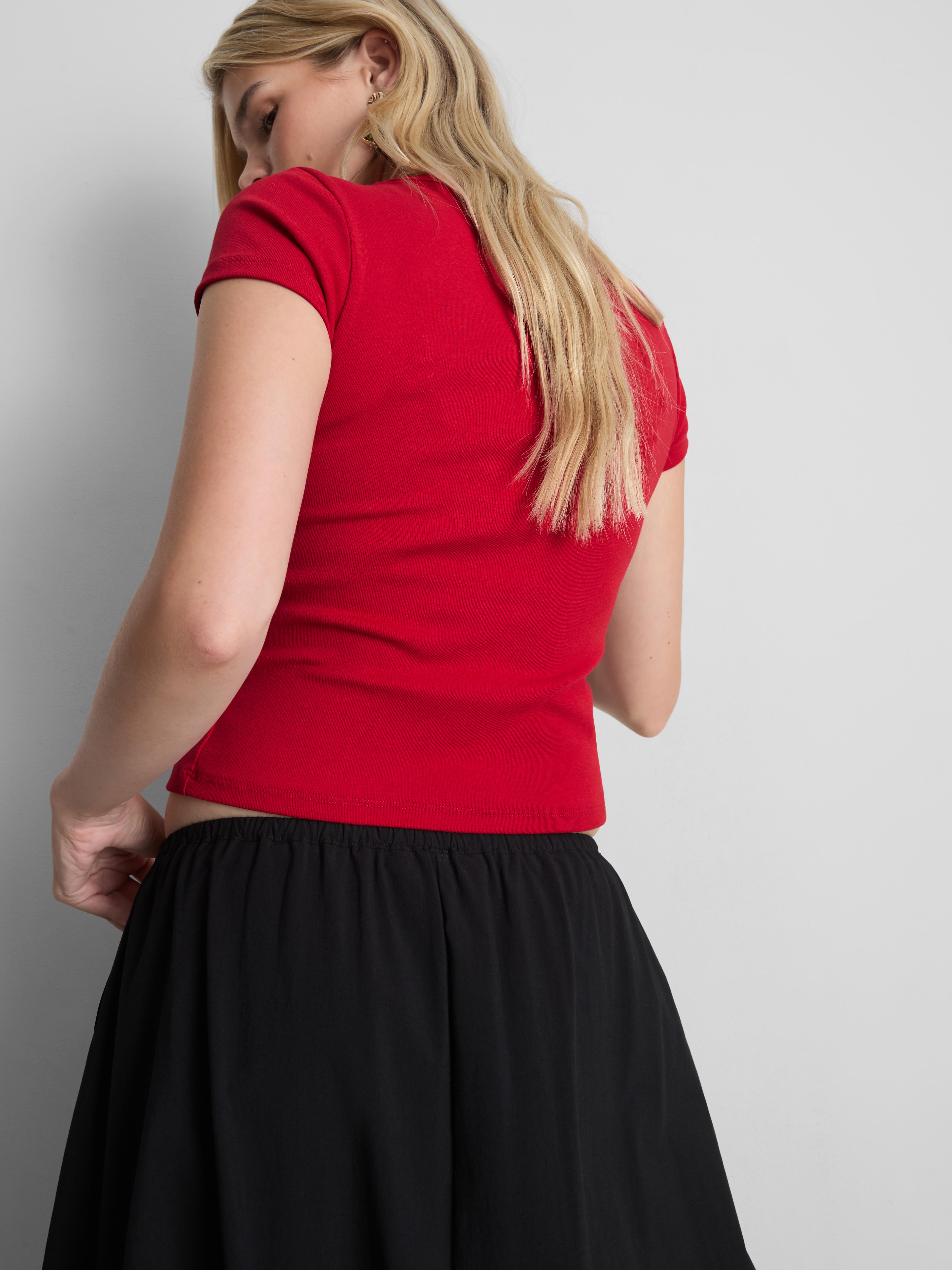 Camiseta de algodón con botones