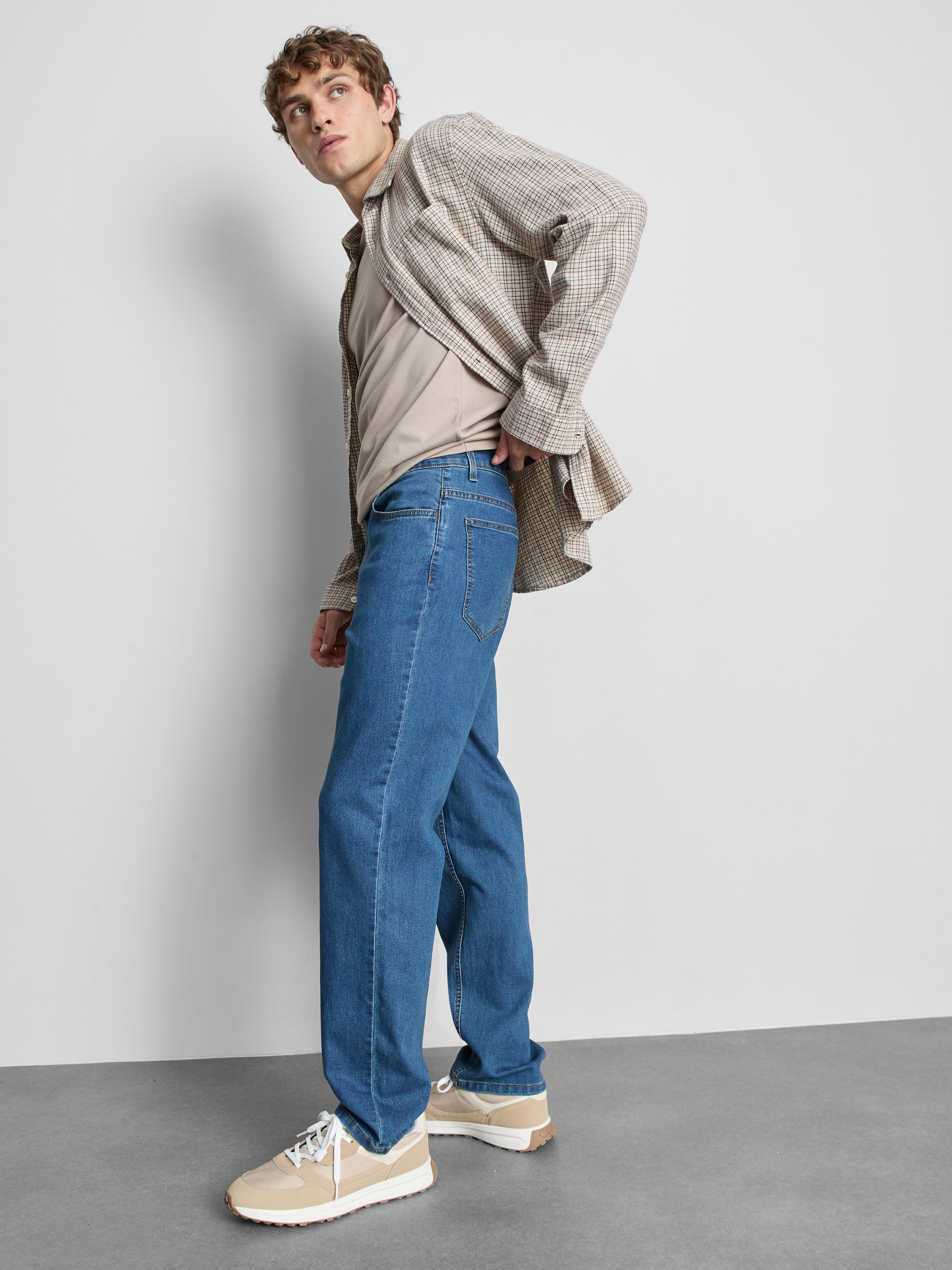 Mid Rise Straight Leg Jeans
