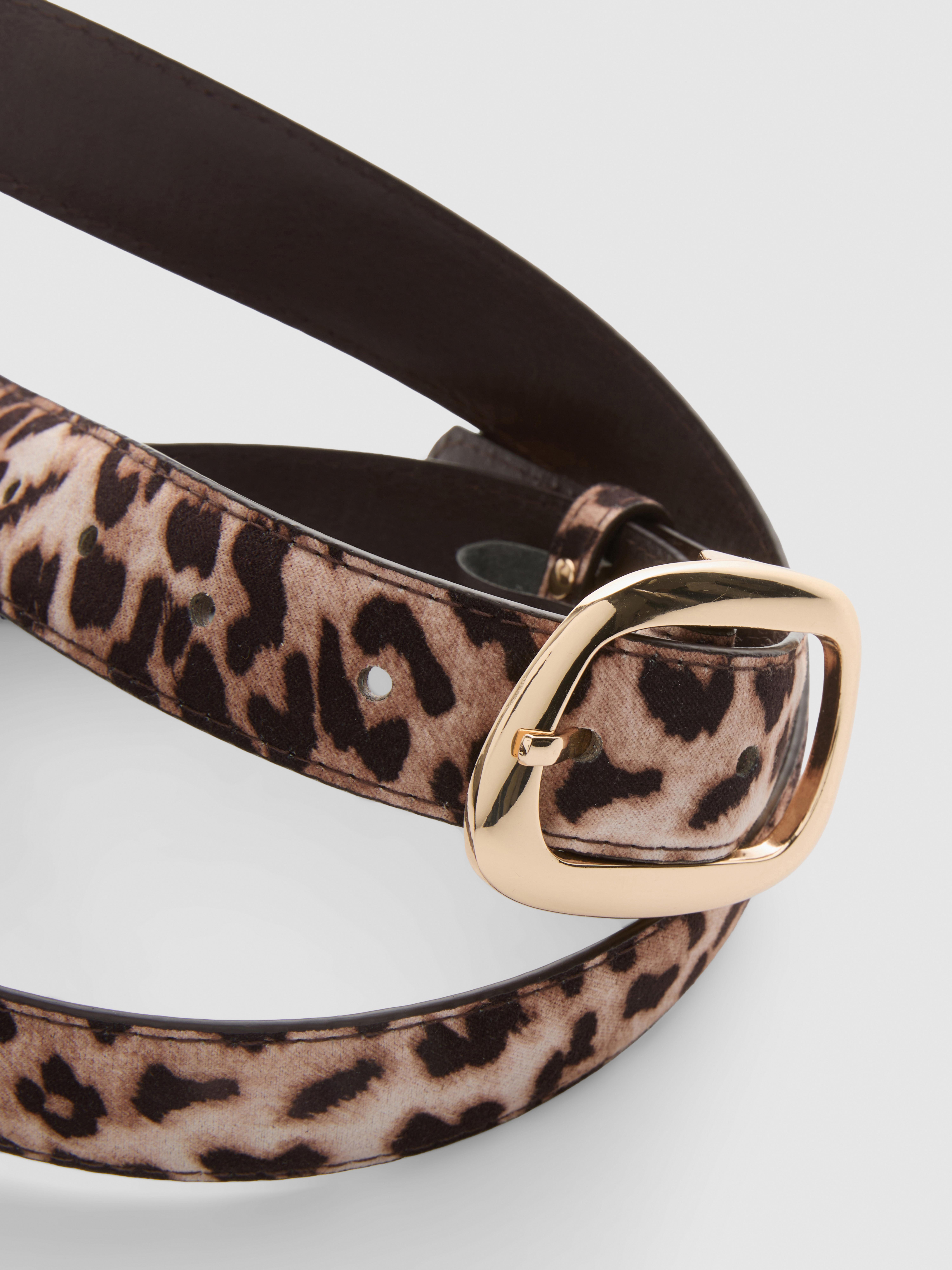 Leopard Print Buckle Belt