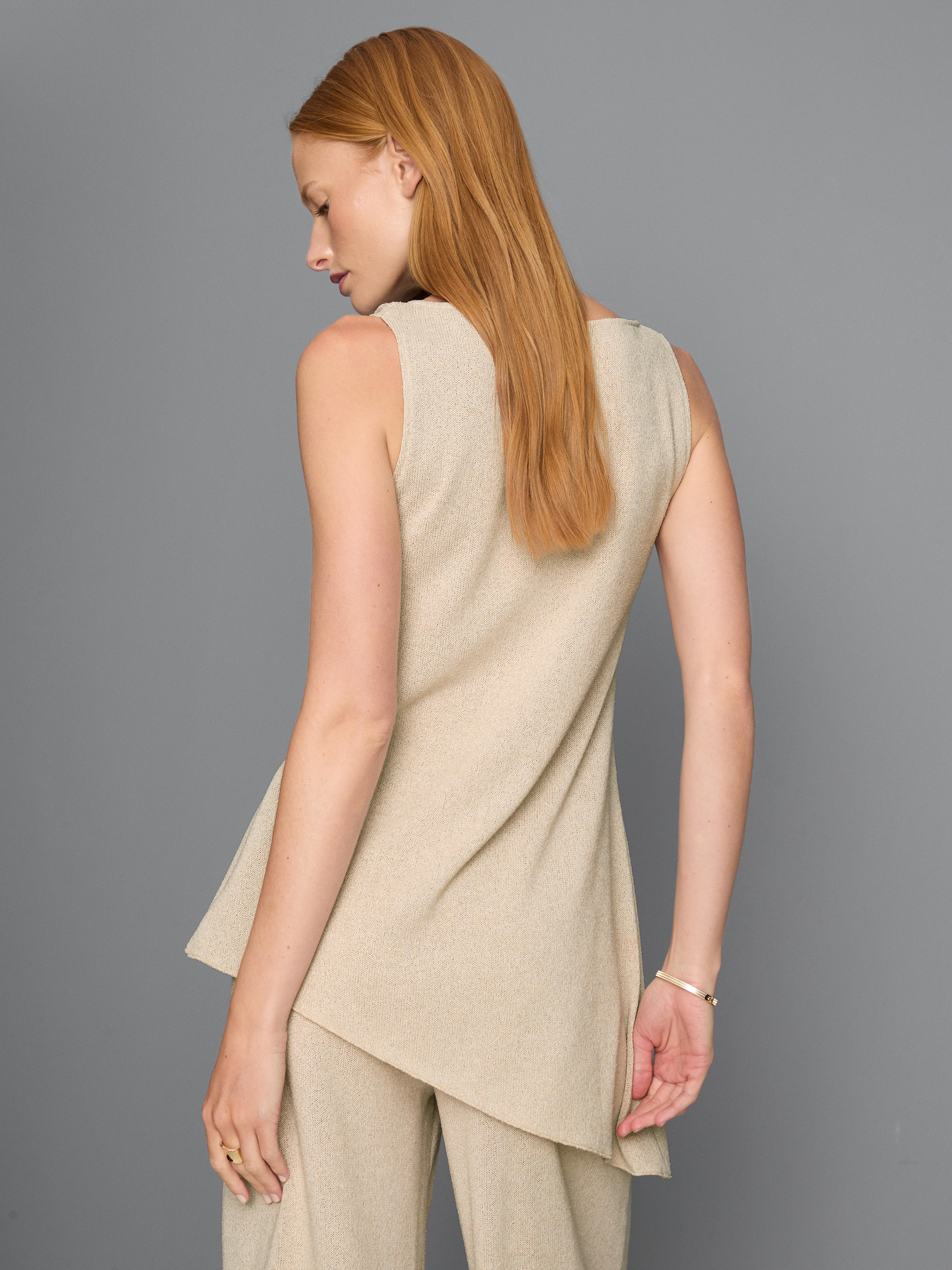 Textured Cotton Scoop Neck Vest