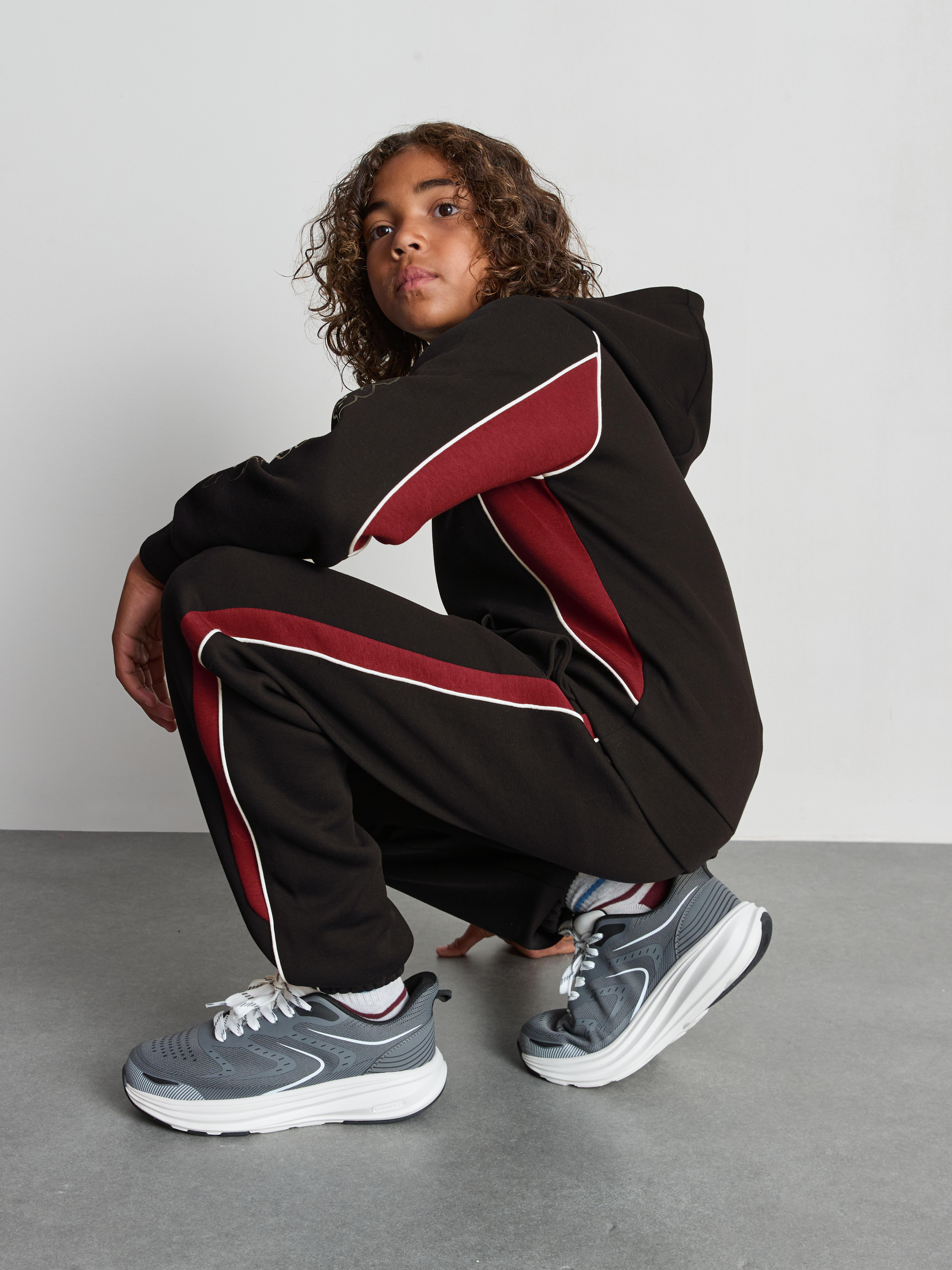7–15 Jahre | „Kappa x Primark“ Scuba-Jogginghose