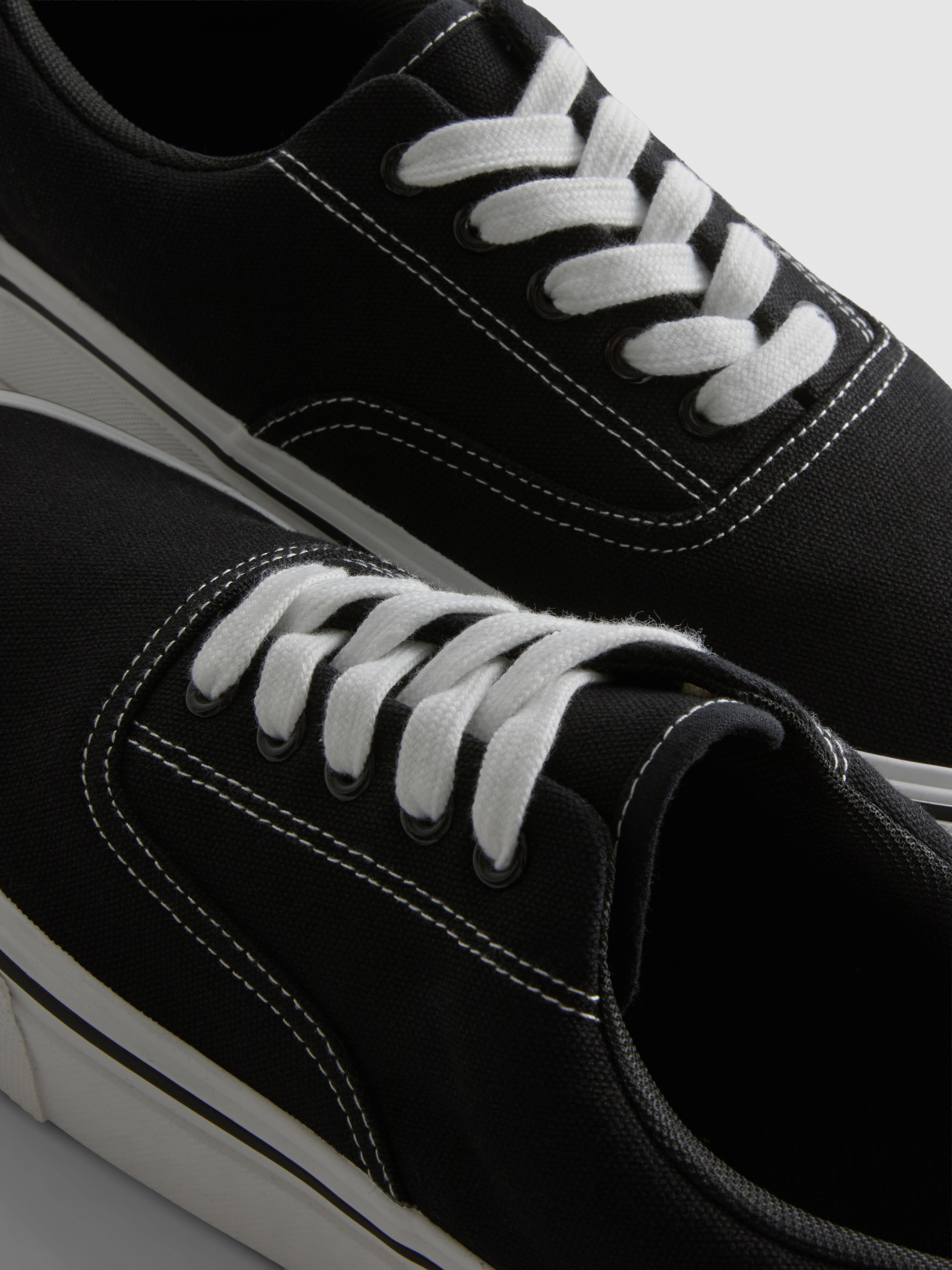 Contrast Lace-Up Canvas Sneakers