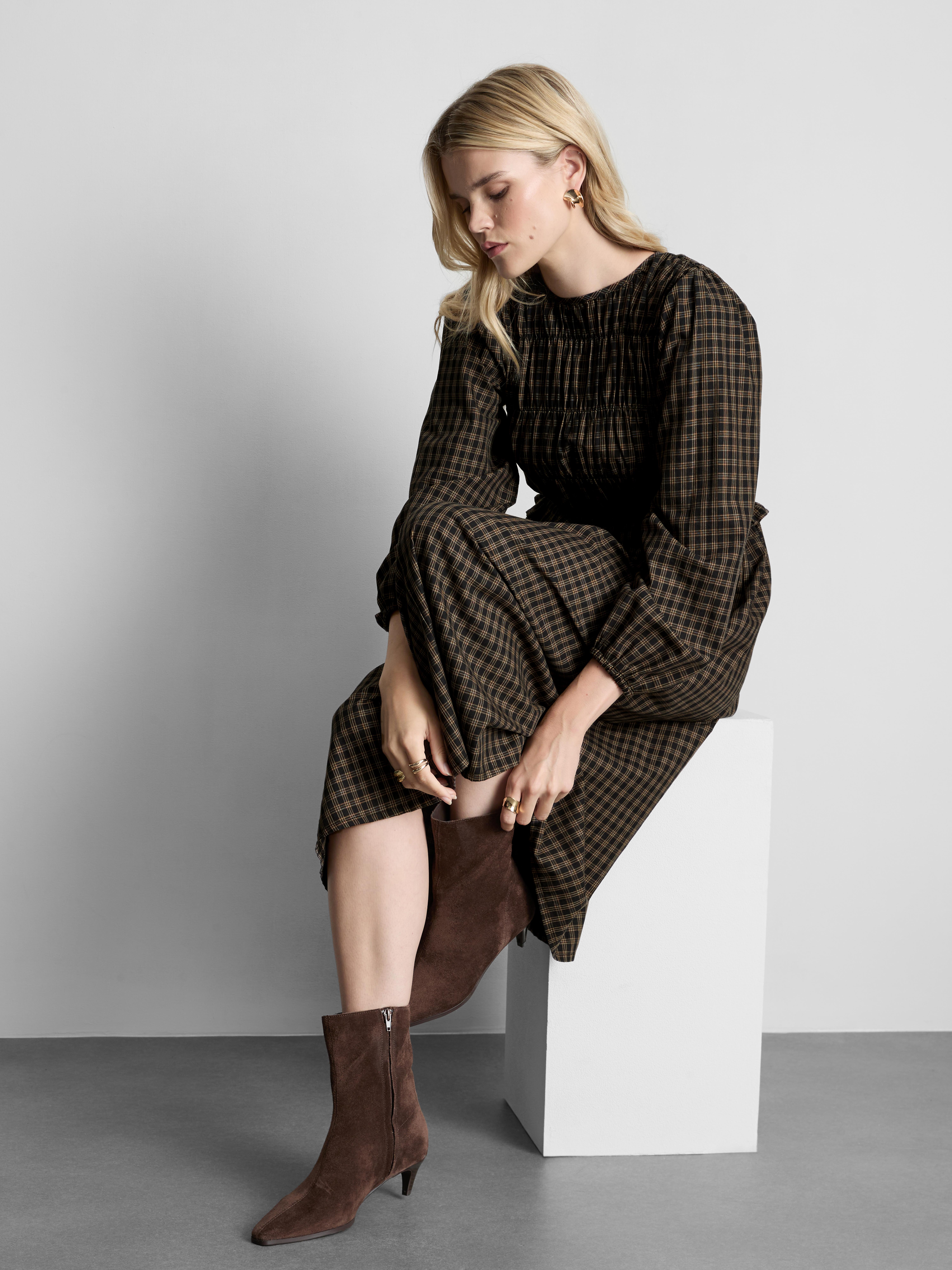 Women's Black/White Pure Cotton Shirred Plaid Midi Dress