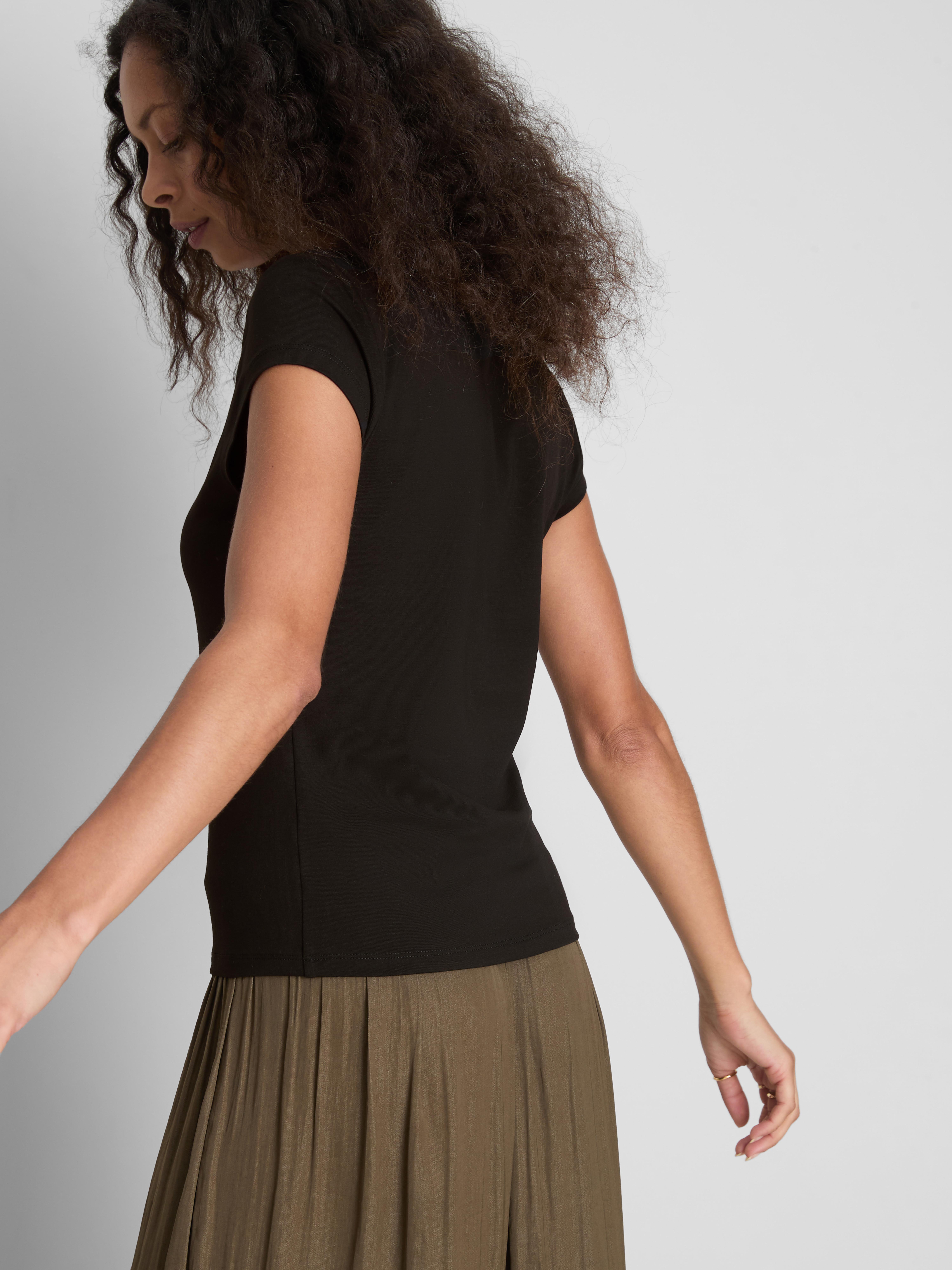 Cotton Rich Contrast V Neck Tee