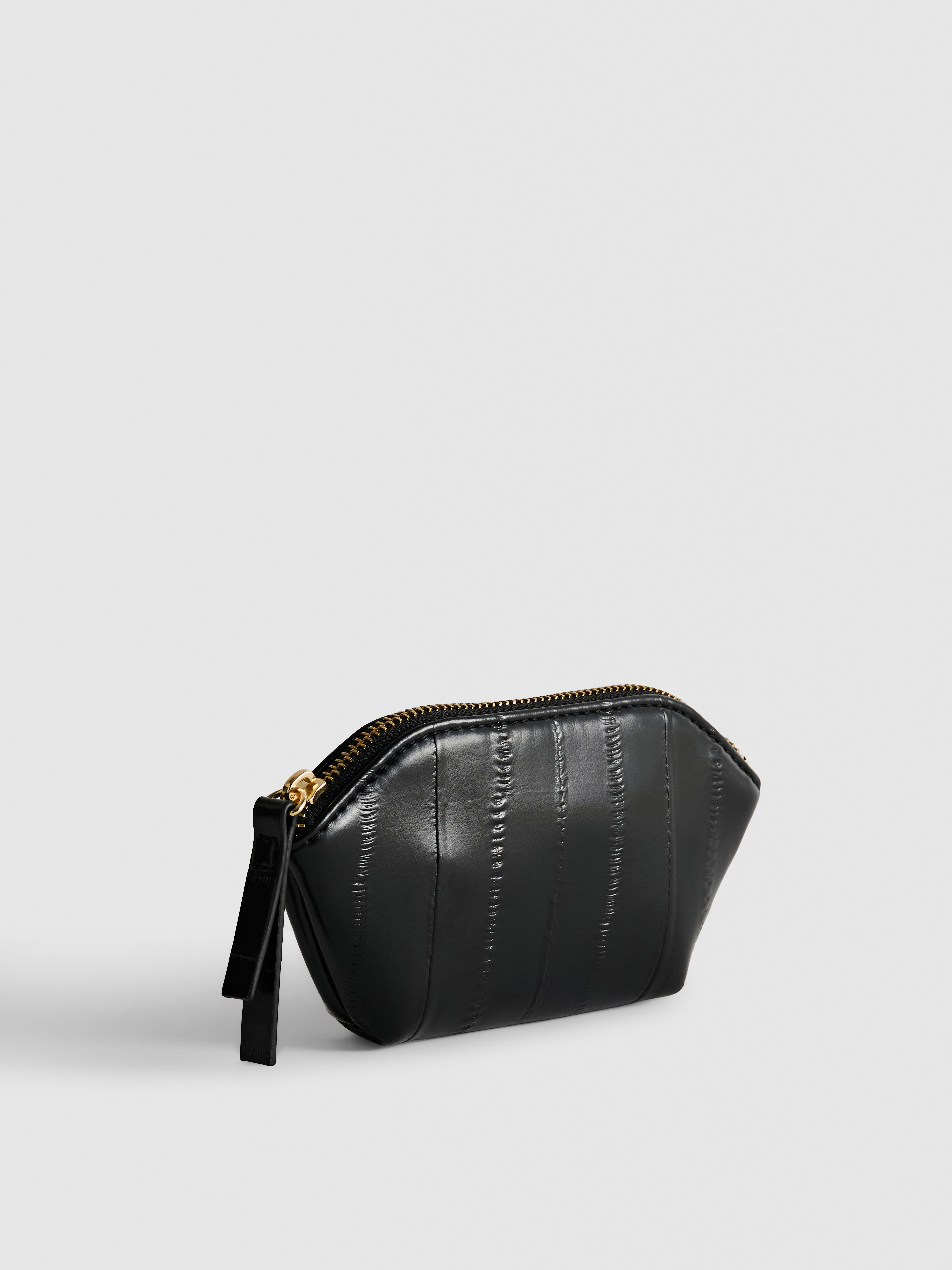 Eel-Effect Coin Purse
