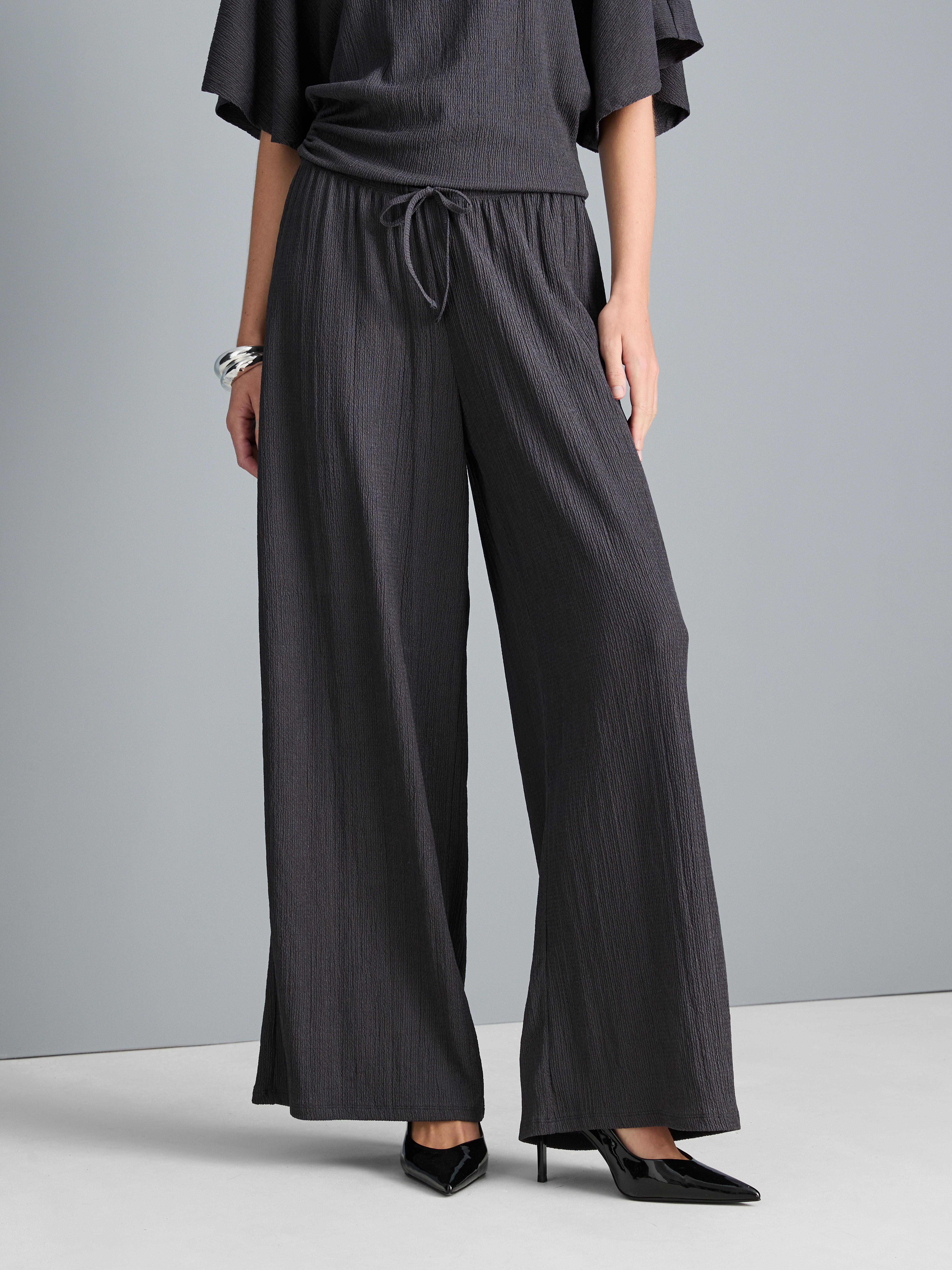 Pantalon large en tissu froncé