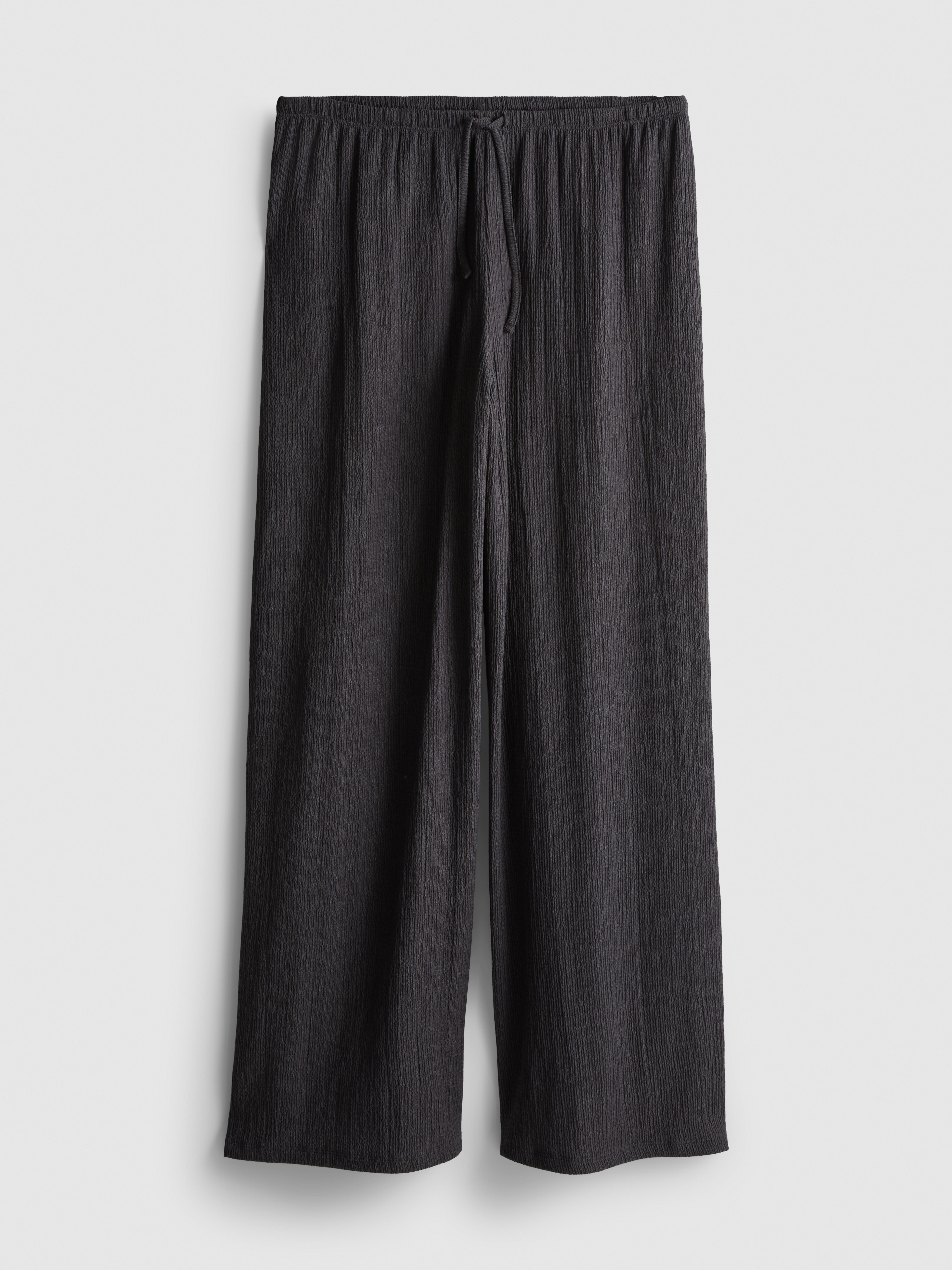 Hose mit Falten und weitem Bein