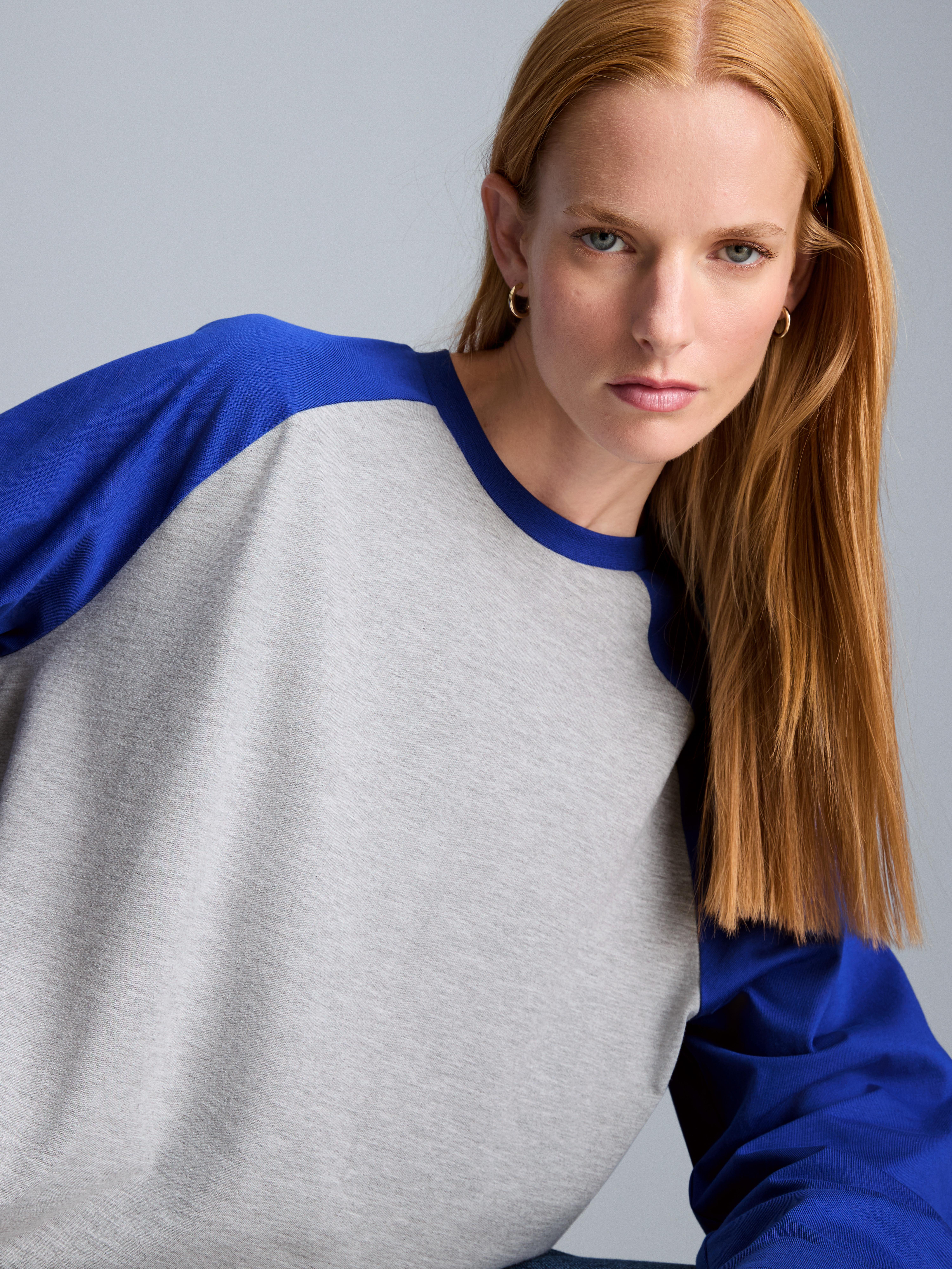 Langärmeliges Raglan-T-Shirt aus Baumwollmischung