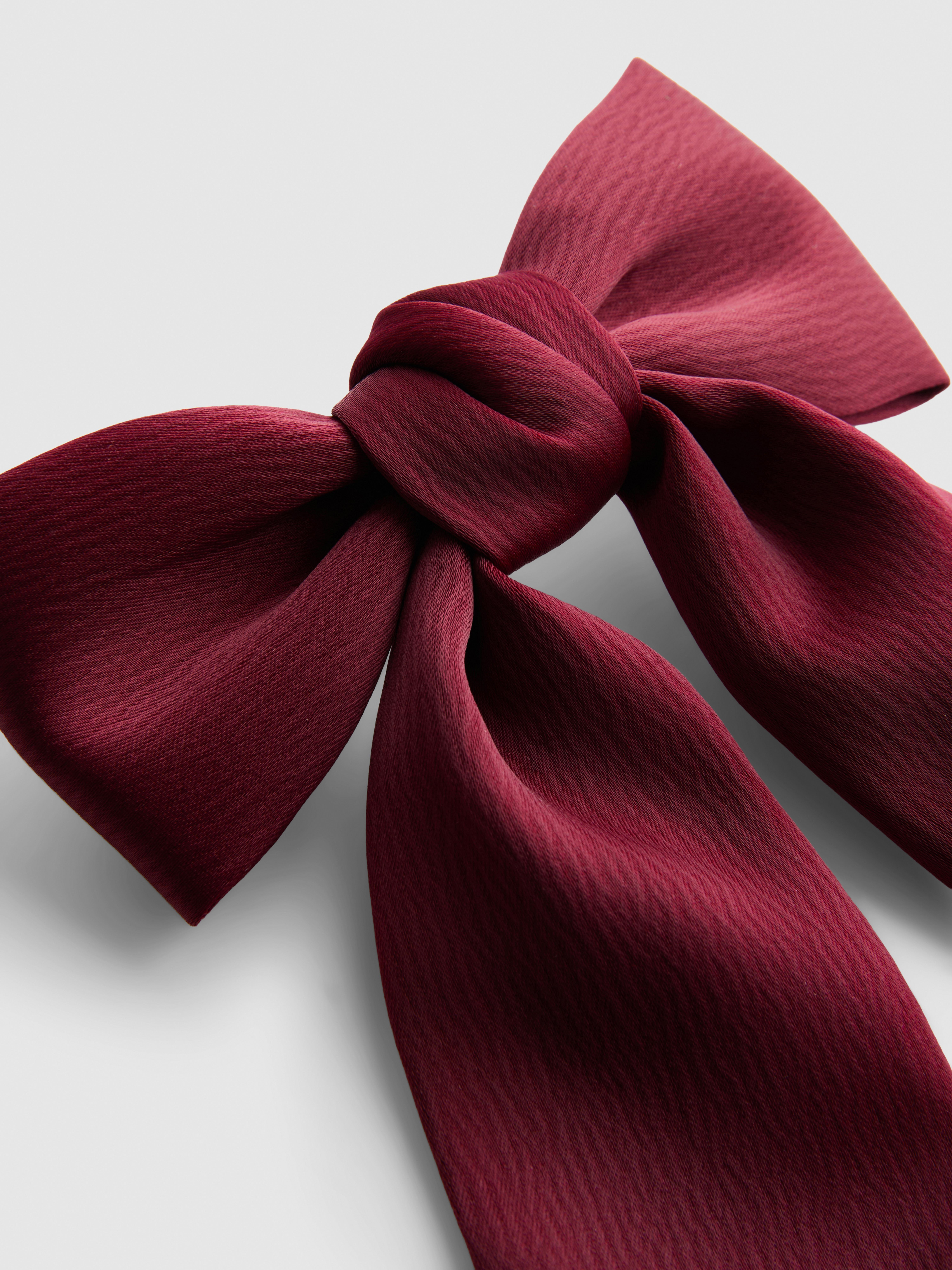Oversized Bow Hair Clip