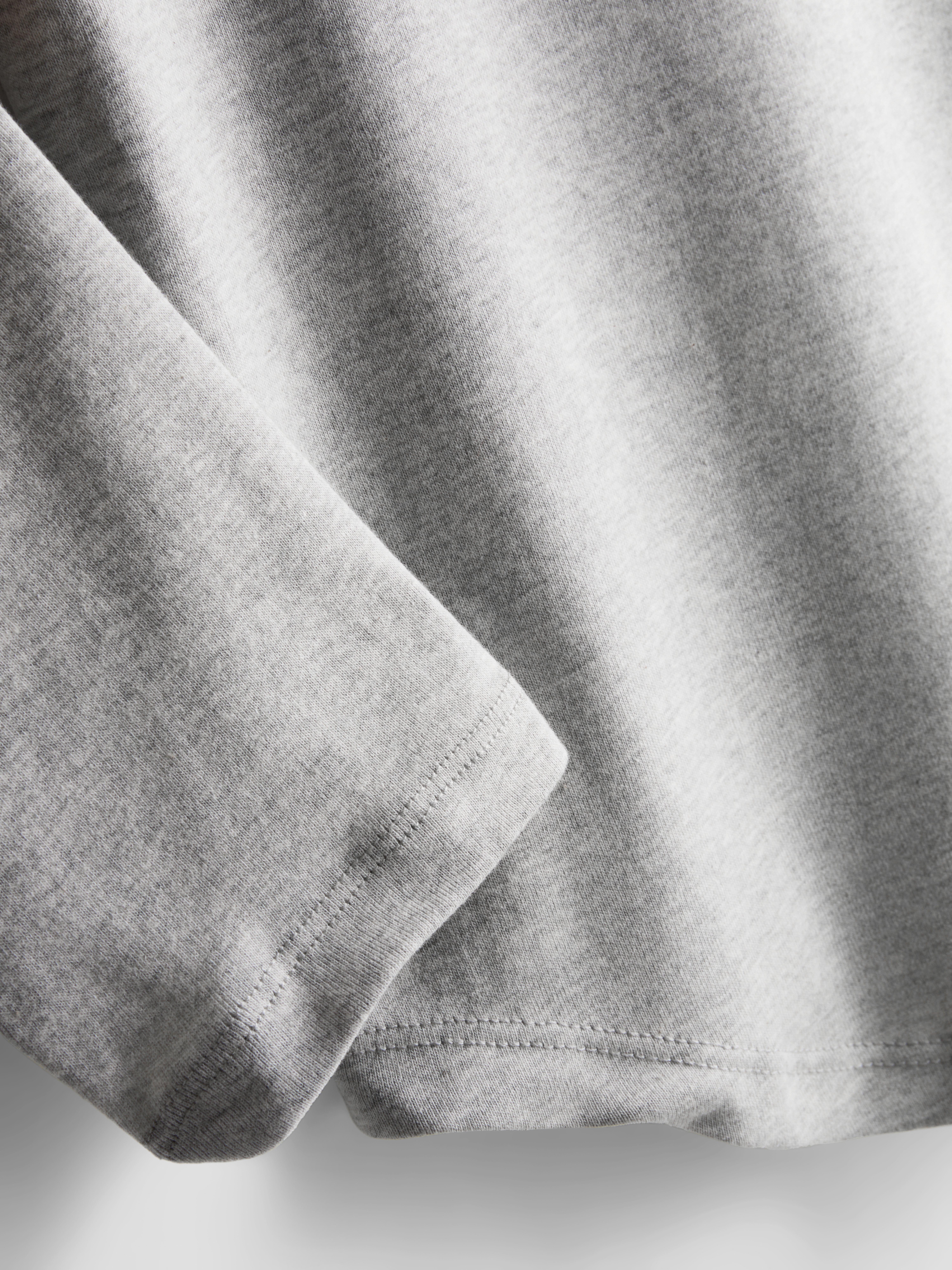 Curved Hem Long Sleeve Tee