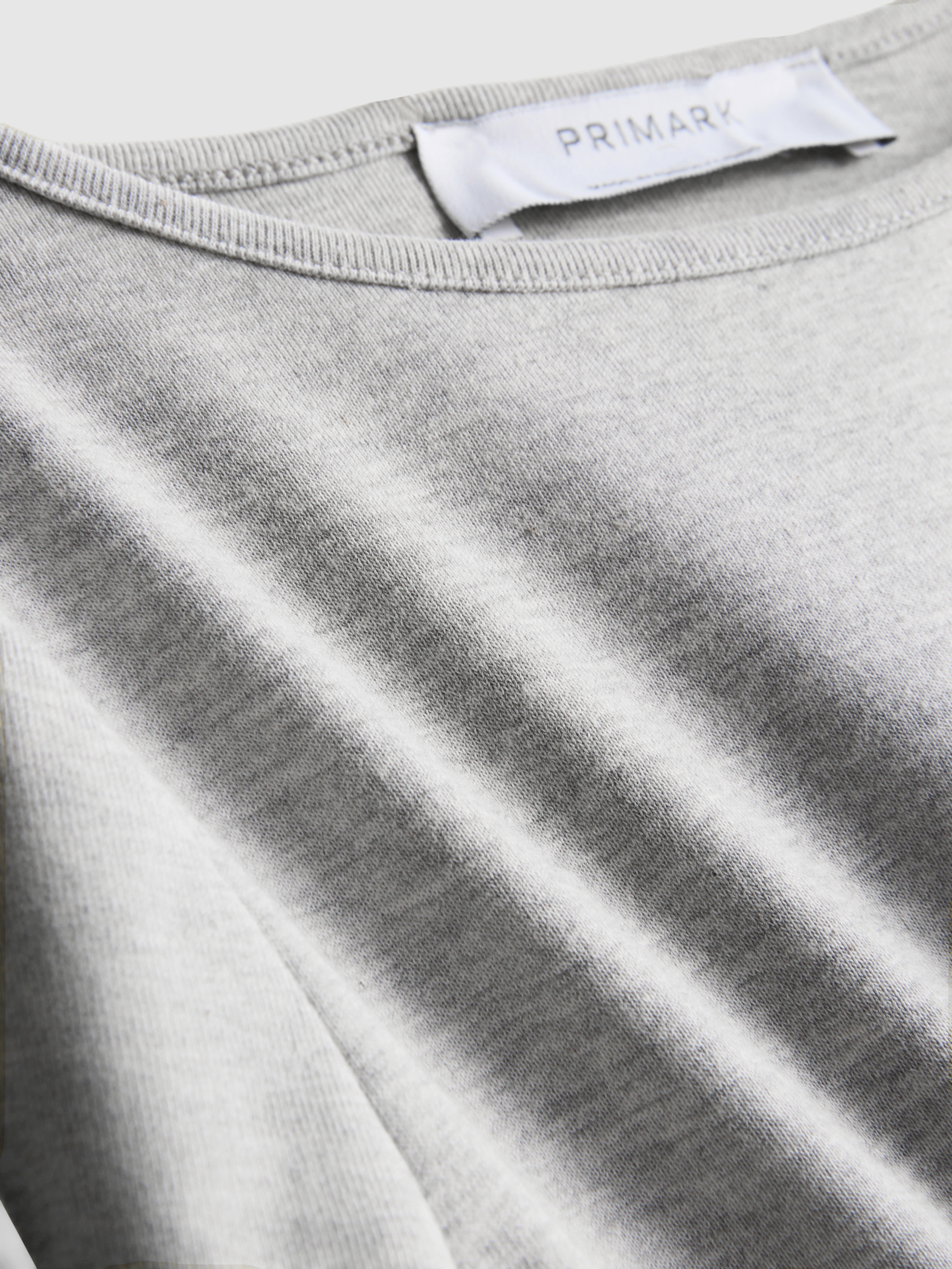 Curved Hem Long Sleeve Tee