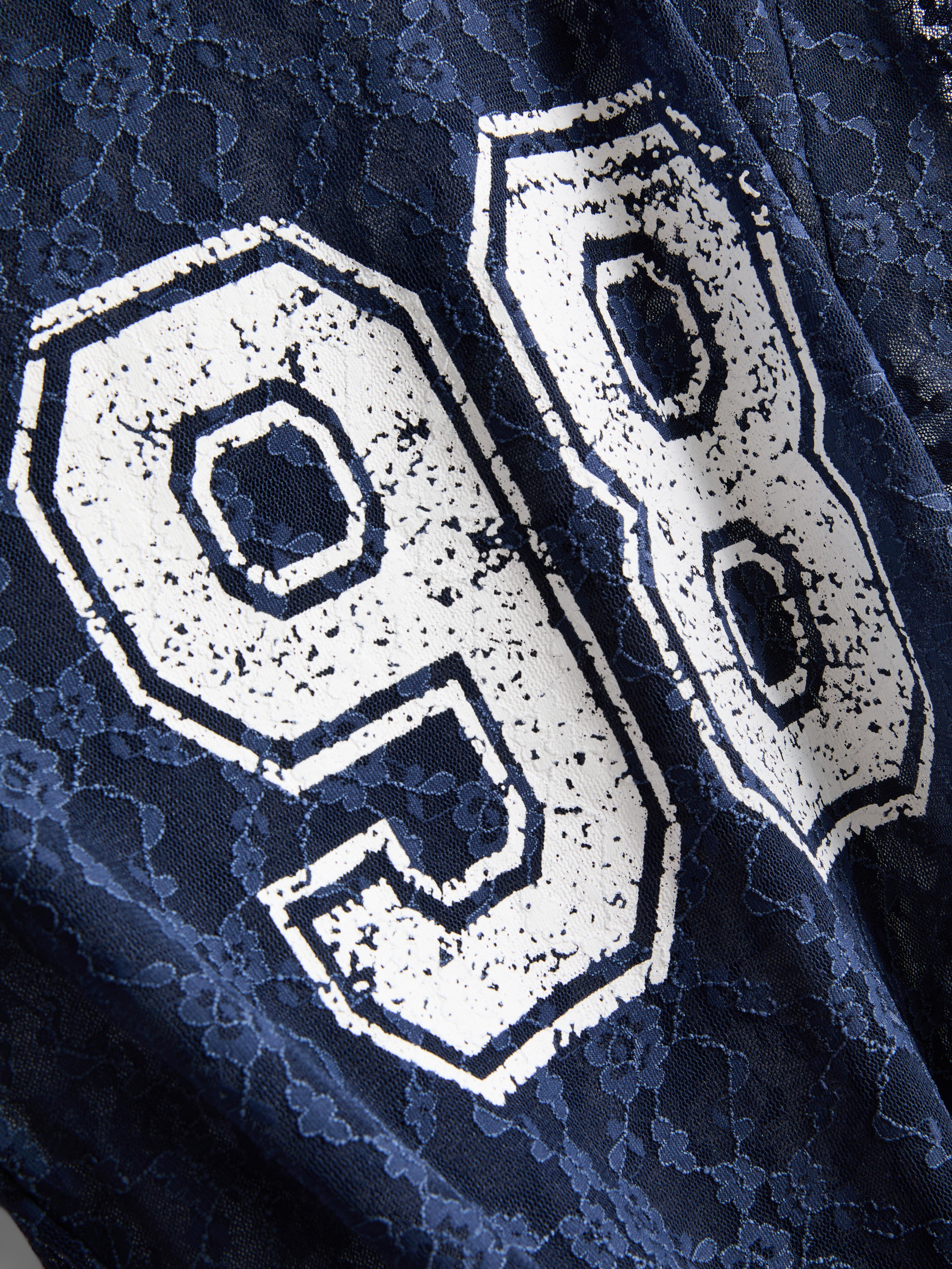 The Primark Scene | Graphic Lace Baby Tee