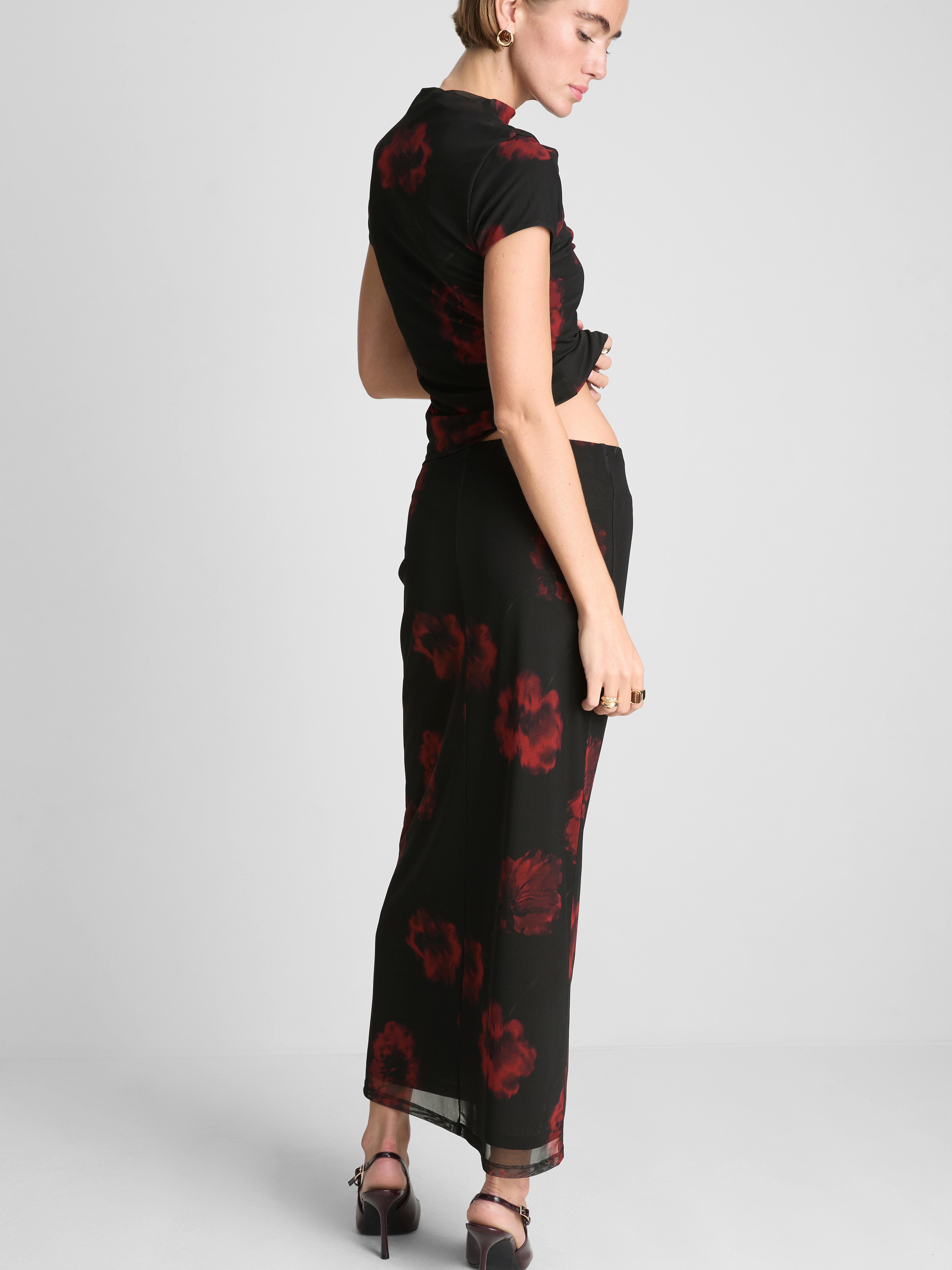 Floral Mesh Overlay Maxi Skirt