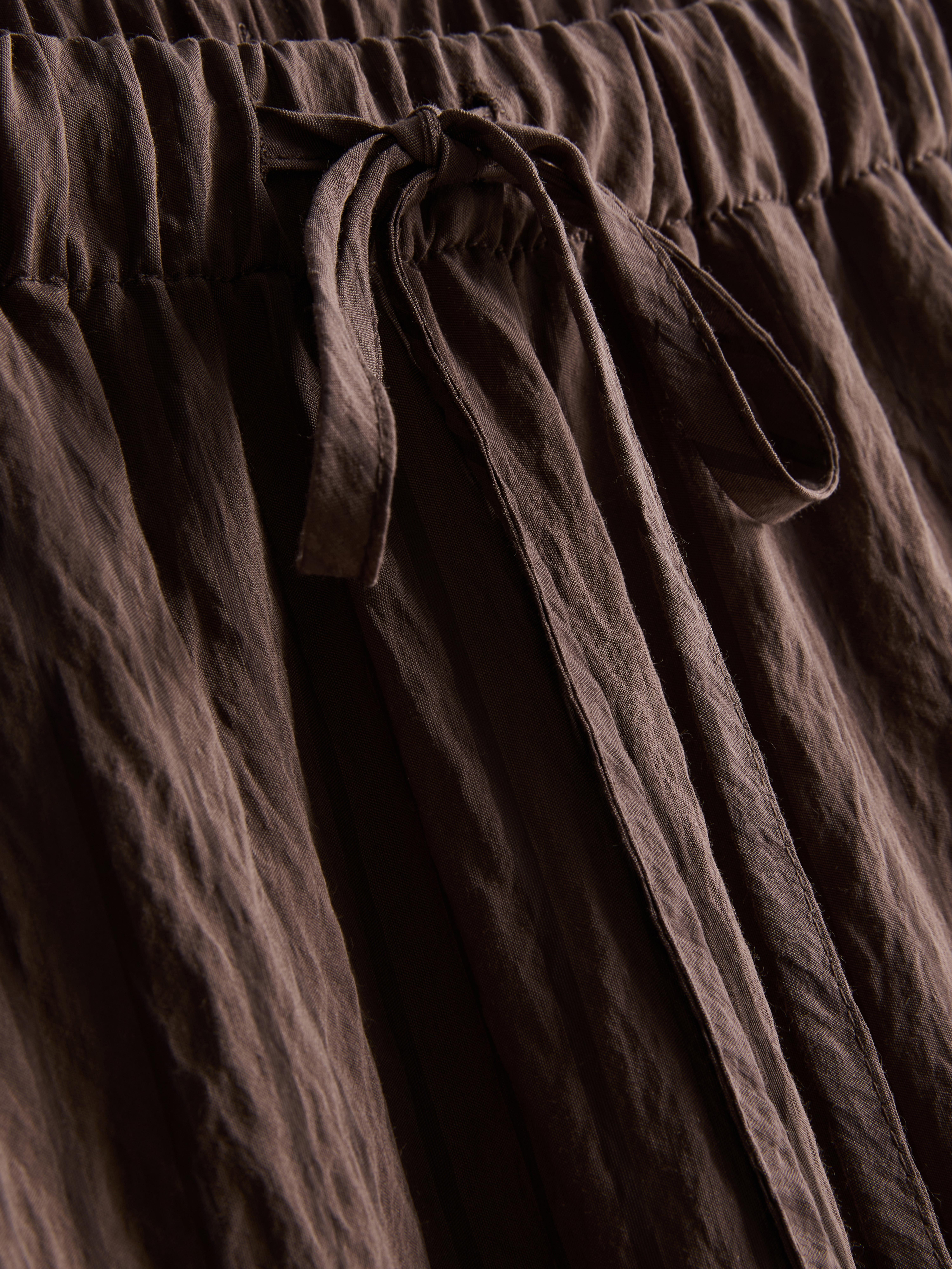 Gerimpelde broek met wijde pijpen - Bruin - Dames | Primark