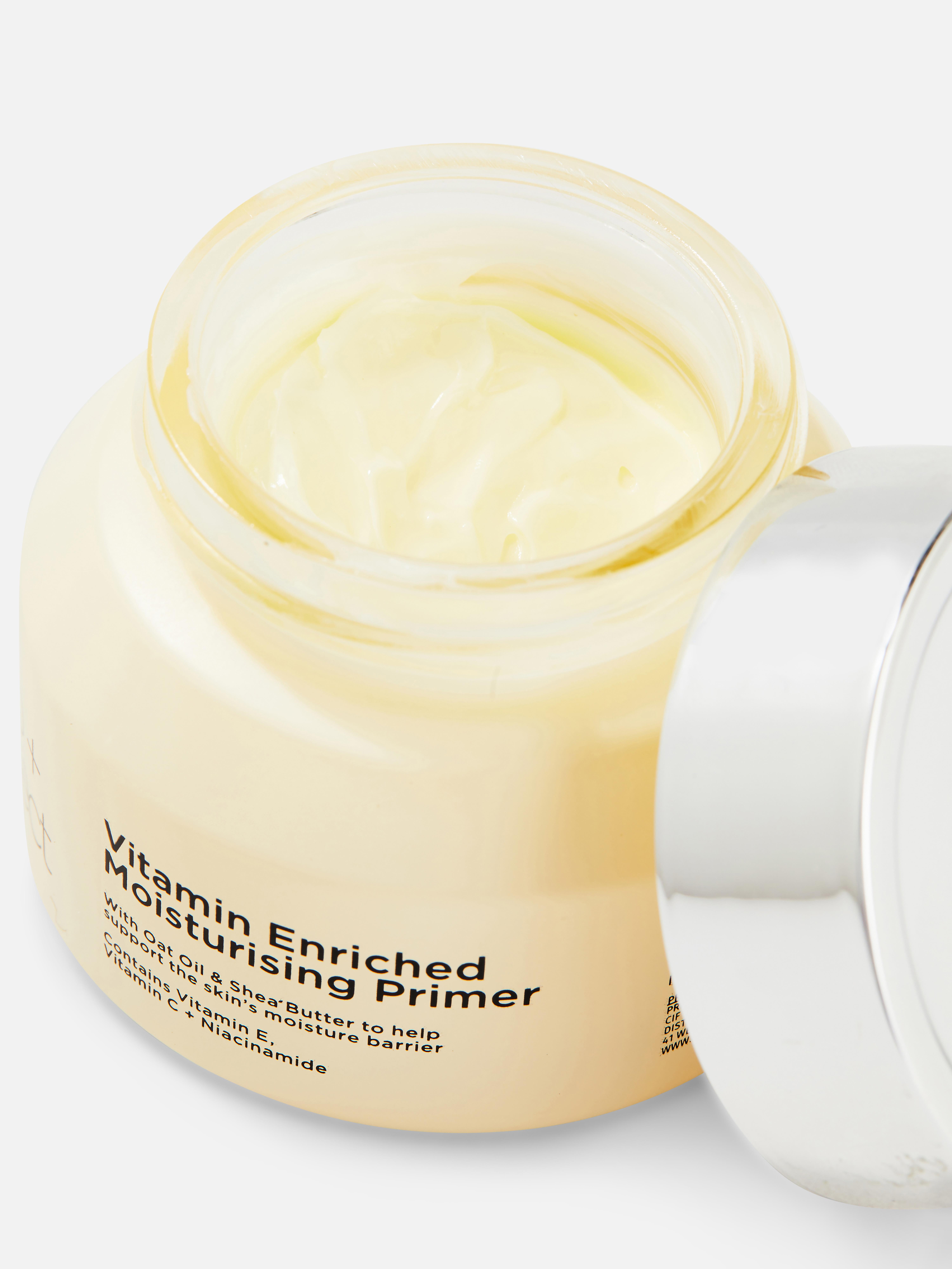 PS... Hydraterende primer verrijkt met vitaminen